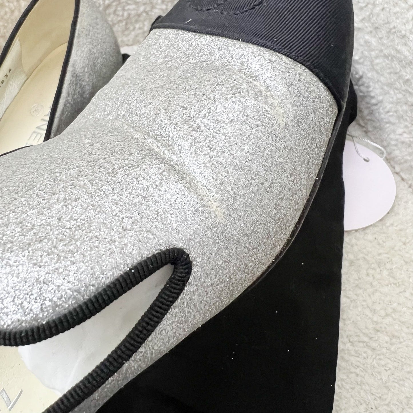 GLM-Heels in Silver Glitter Leather / Black Gosgrain Size 38