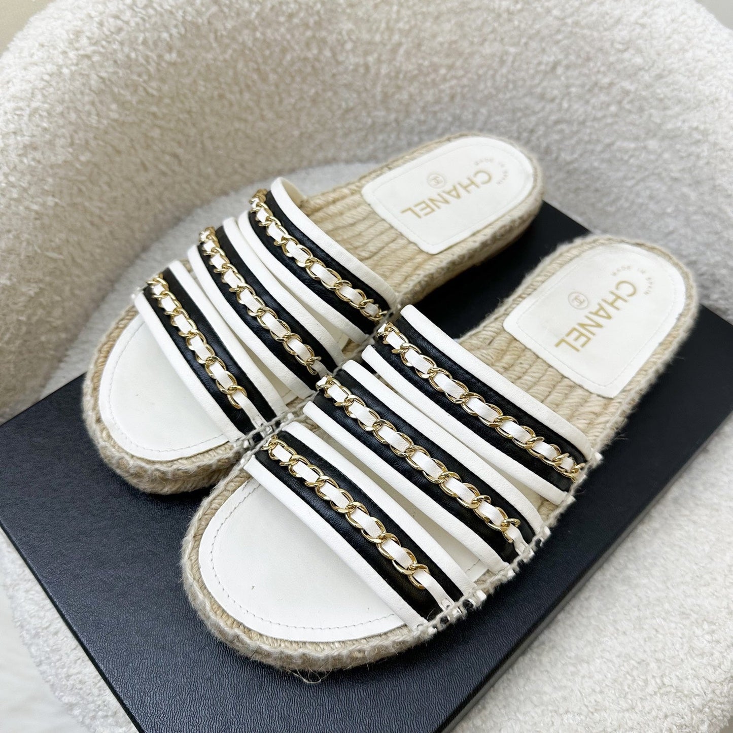 GLM-20P Espadrille Slides / Sandals in Black and White Leather with GHW