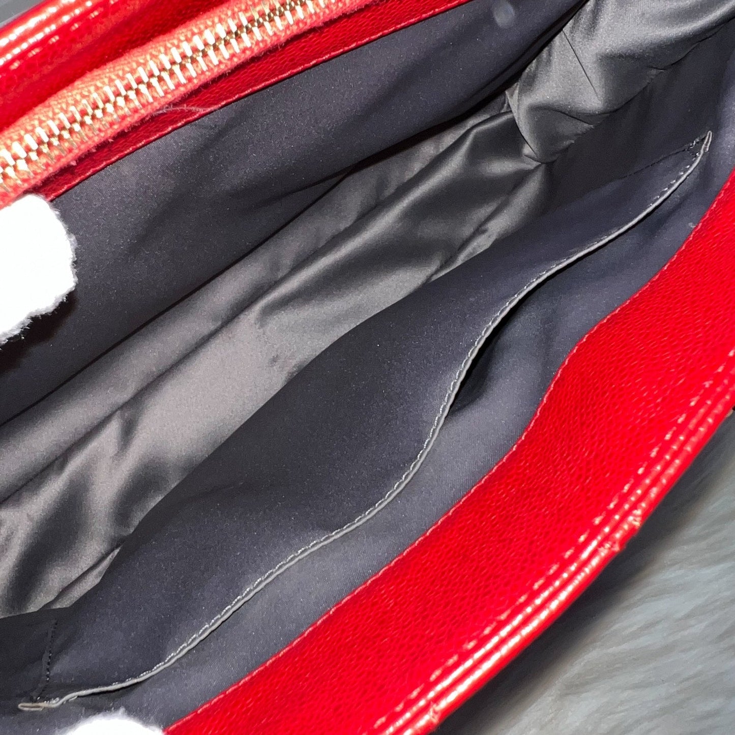 GLM-Grand Shopping Tote GST in Red Caviar and GHW