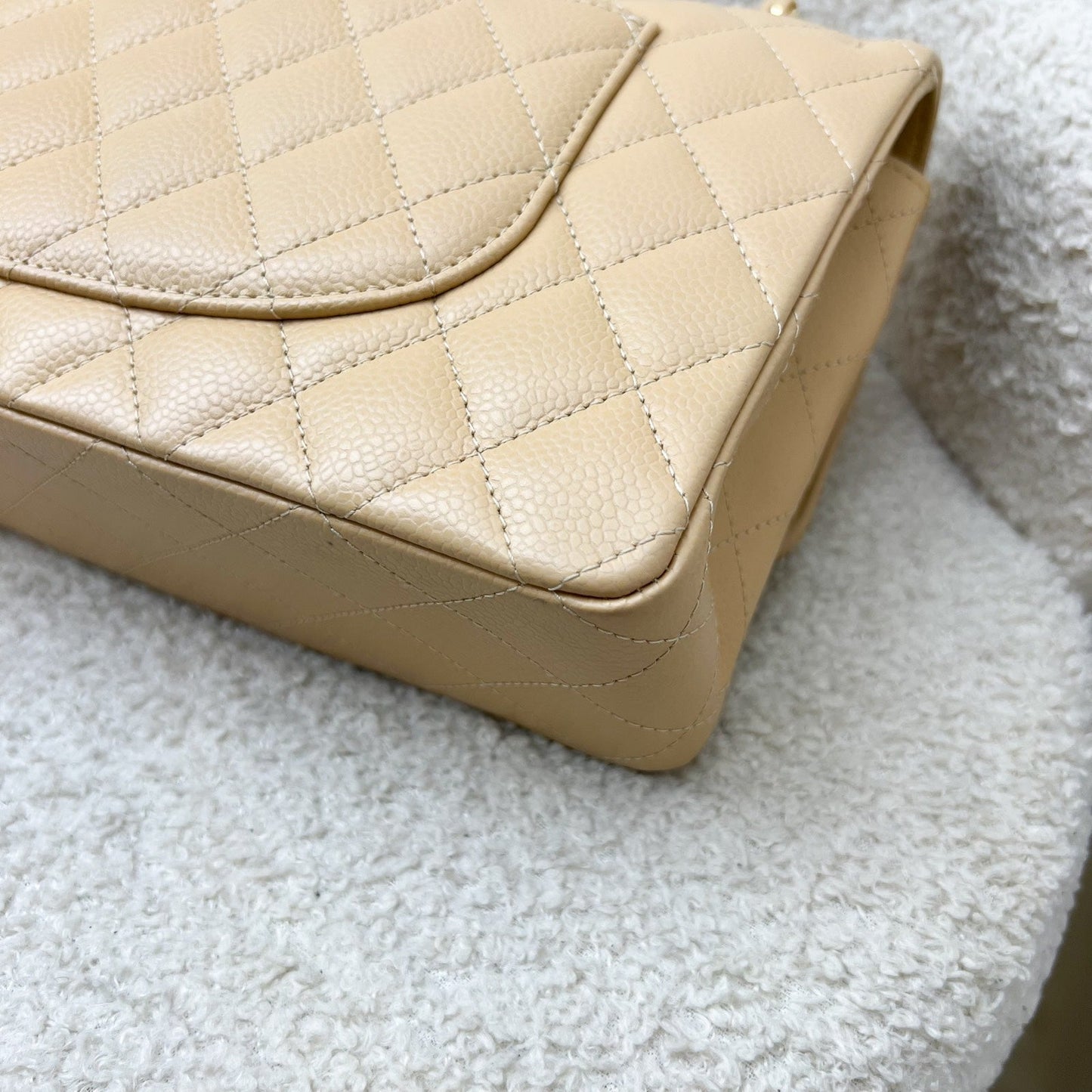 GLM-Medium Classic Flap CF in Beige Caviar and GHW (Model: A01112)