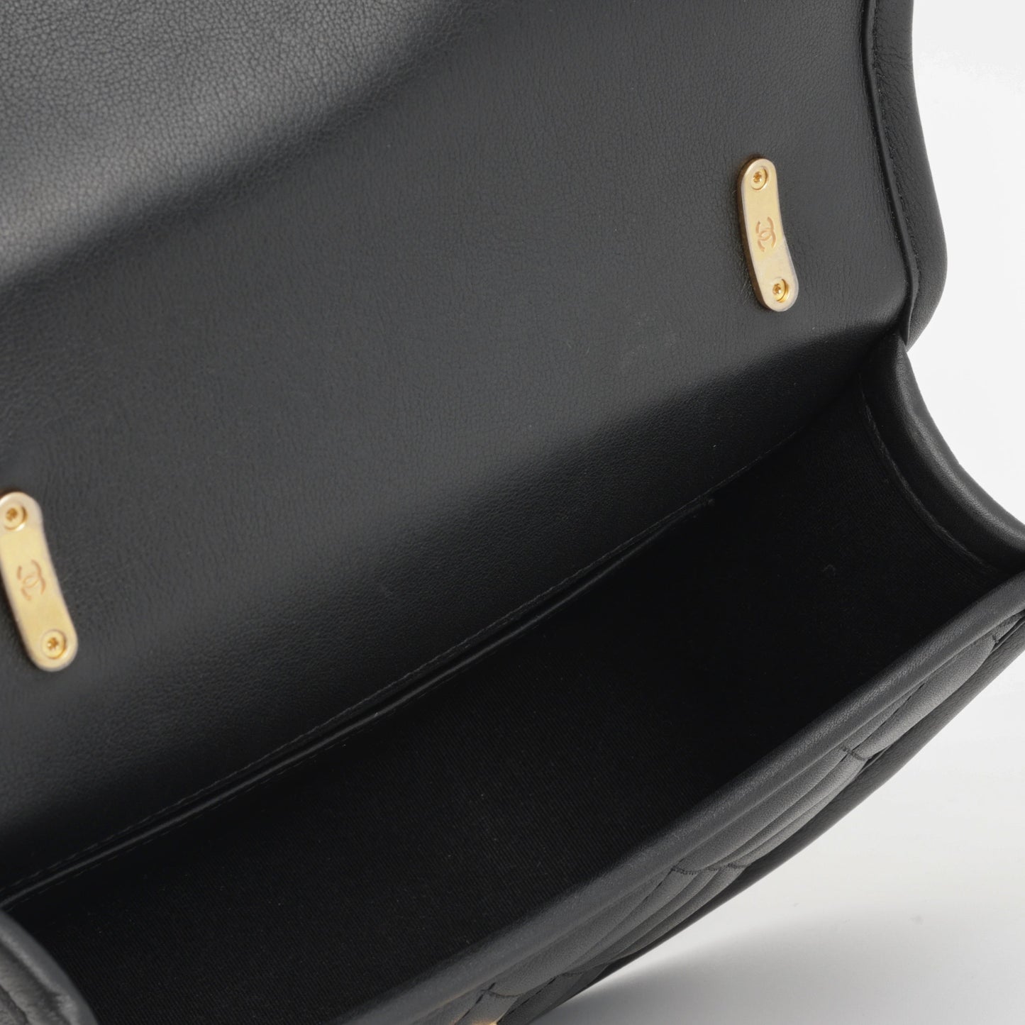 Chanel Classic Messenger Flap