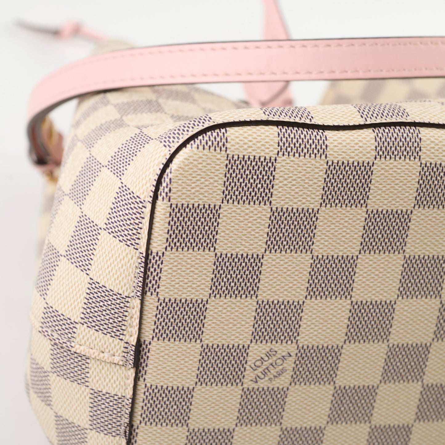 Louis Vuitton Neo Noe Damier Azur Pink