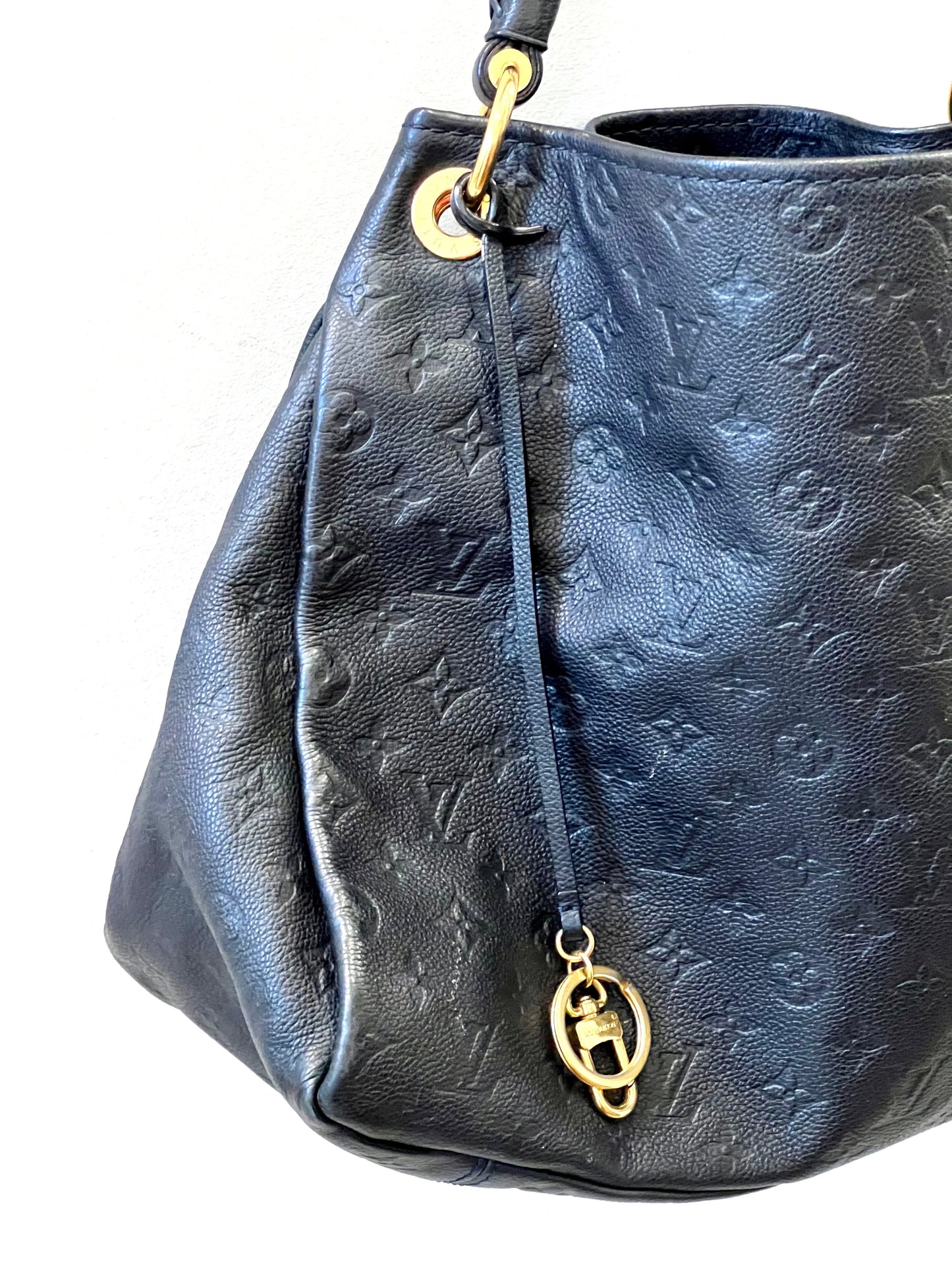 LOUIS VUITTON ARTSY MM EMPREINTE LEATHER MONOGRAM BAG