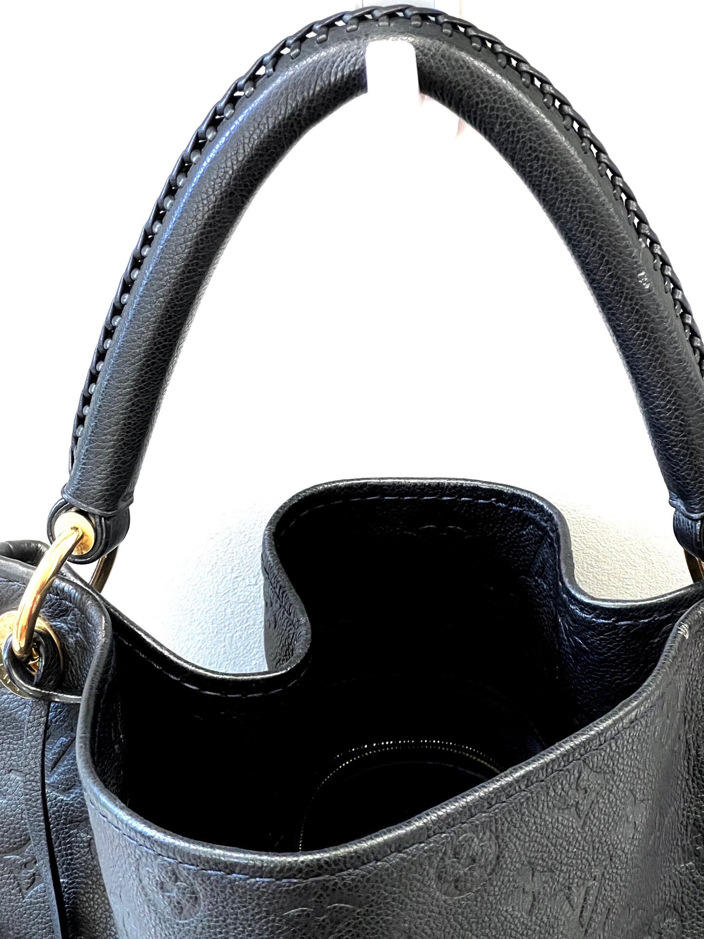 LOUIS VUITTON ARTSY MM EMPREINTE LEATHER MONOGRAM BAG
