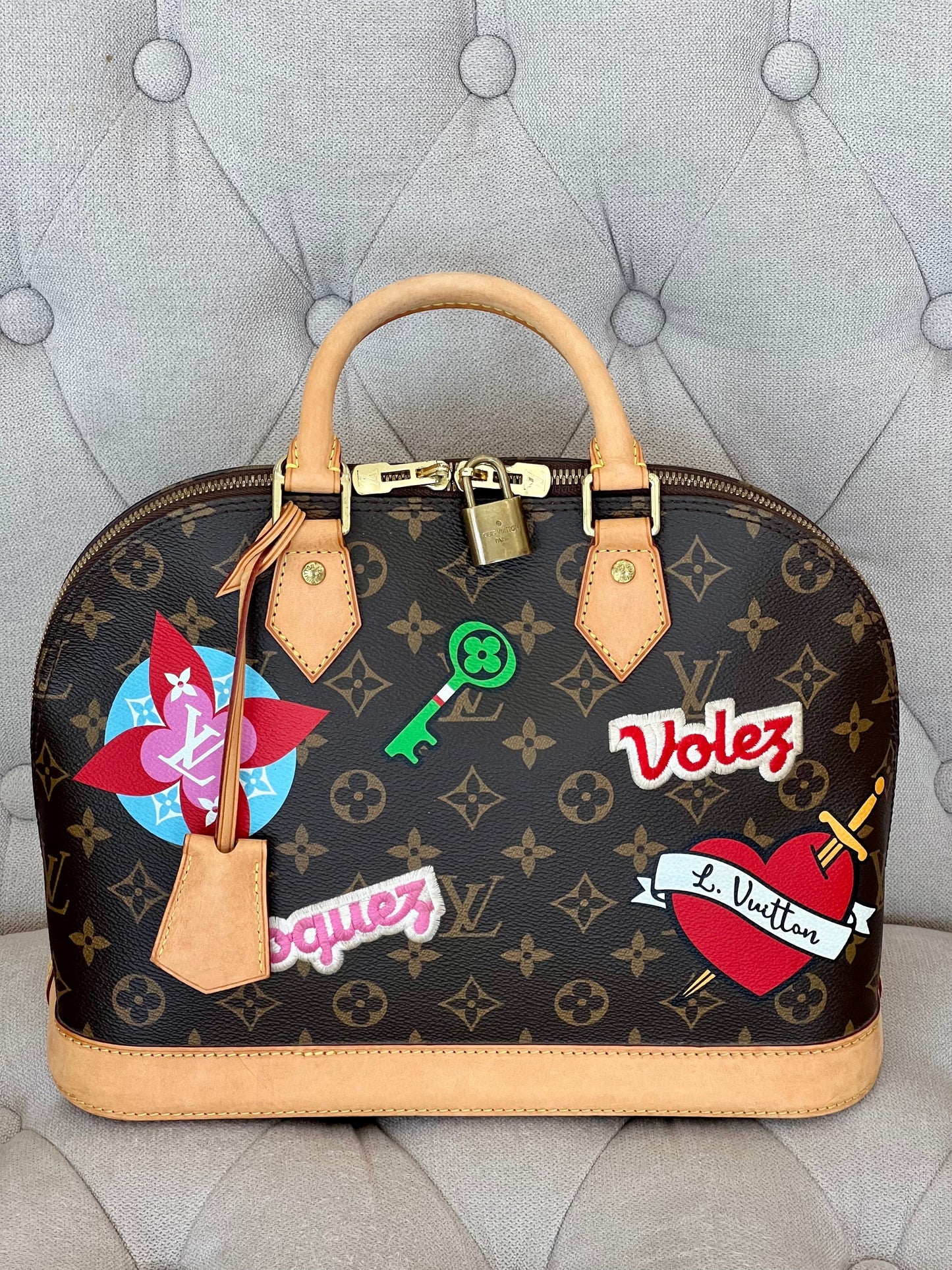 LOUIS VUITTON MONOGRAM PATCHES LIMITED EDITION ALMA PM BAG