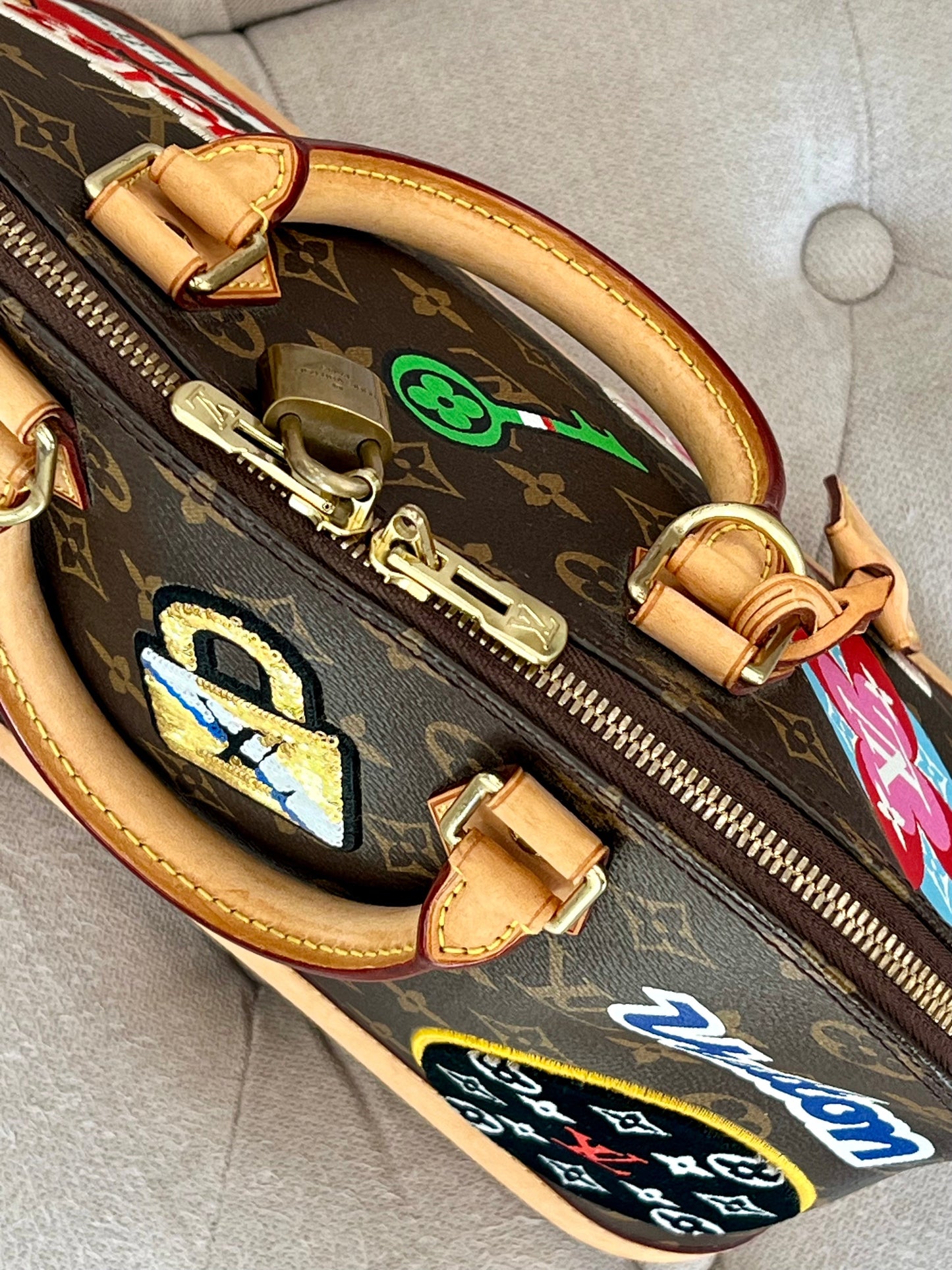 LOUIS VUITTON MONOGRAM PATCHES LIMITED EDITION ALMA PM BAG