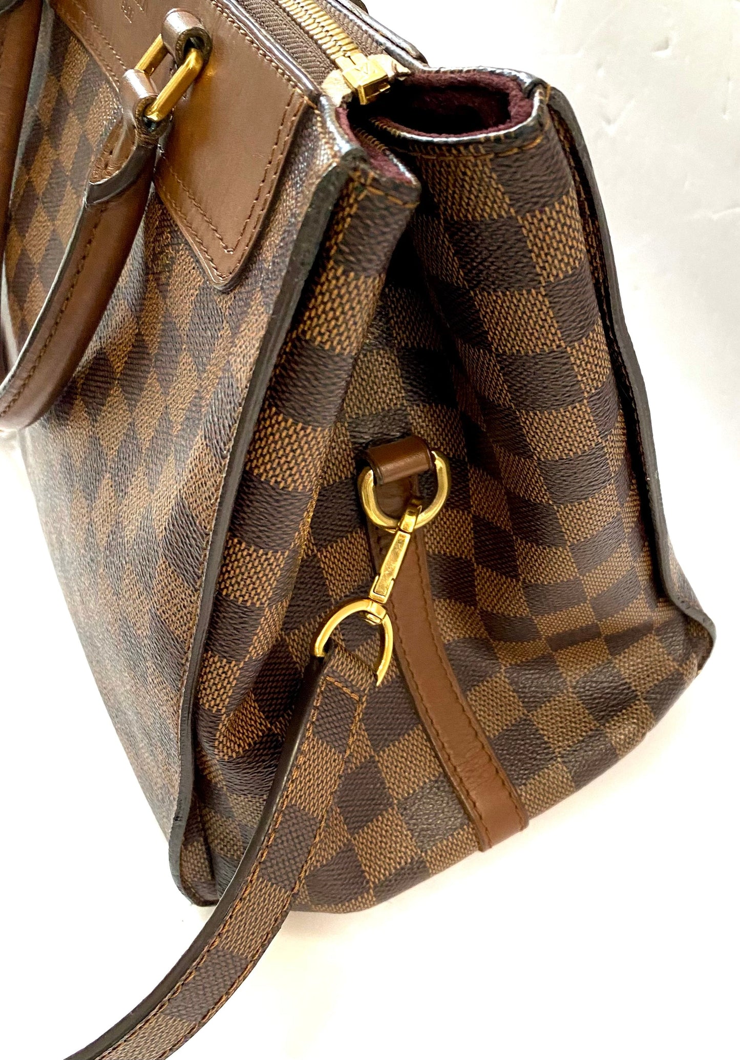 LOUIS VUITTON DAMIER EBENE GREENWICH SHOULDER BAG