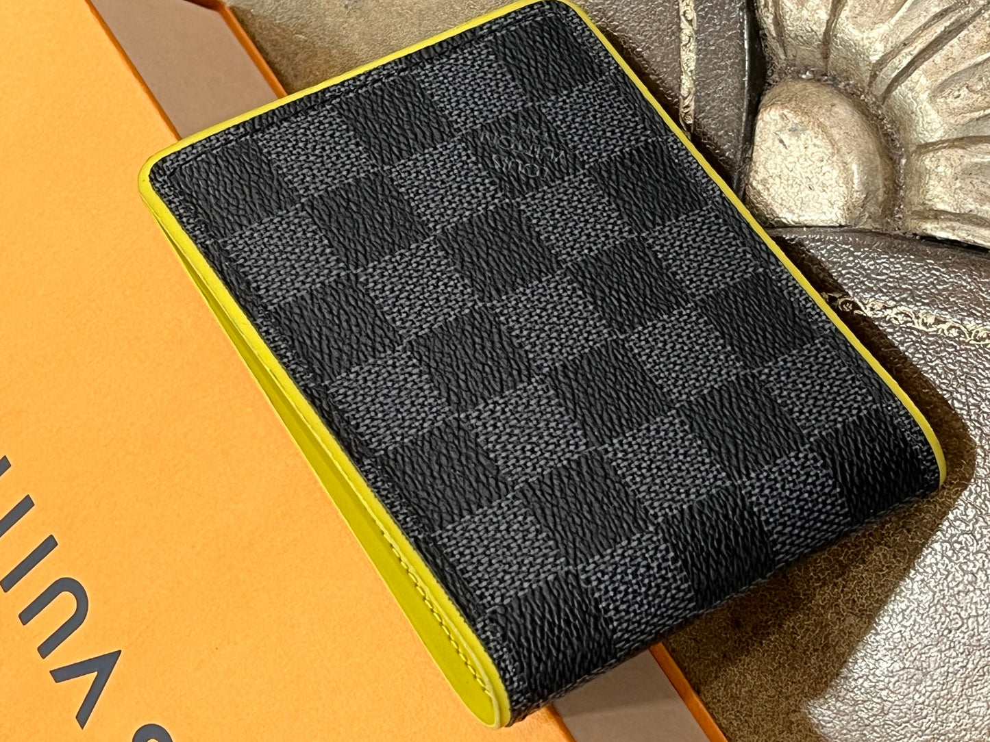 GLM-DAMIER GRAPHITE ANIS MULTIPLE WALLET