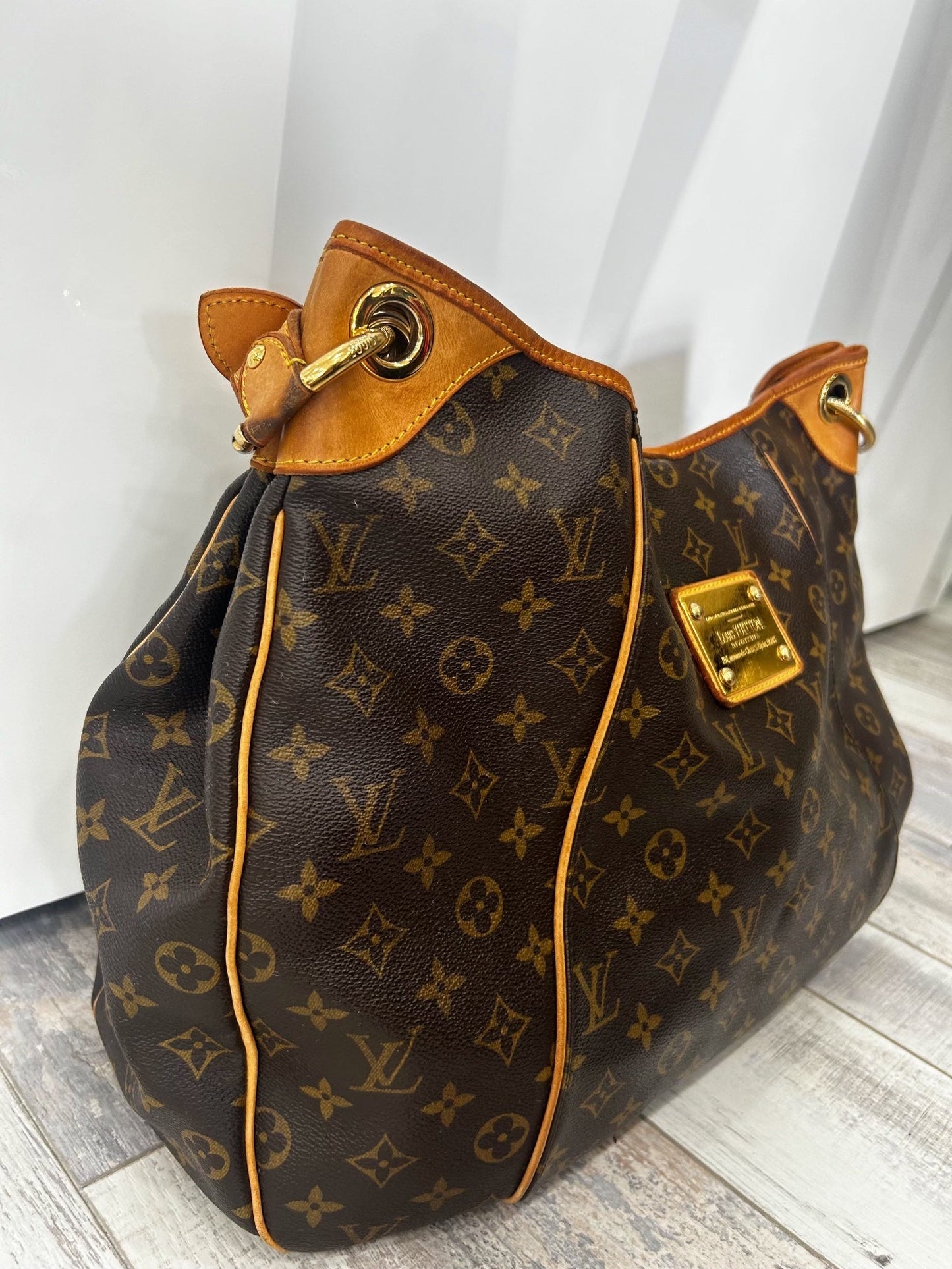 LOUIS VUITTON MONOGRAM GALLIERA GM HOBO BAG