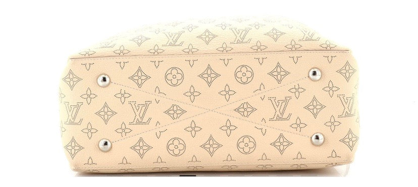 LOUIS VUITTON BELLA MAHINA LEATHER TOTE BAG