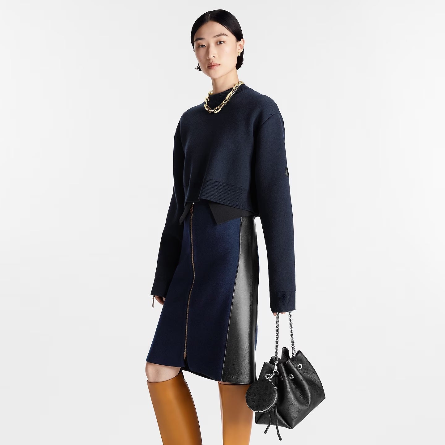 LOUIS VUITTON MAHINA LEATHER BELLA BUCKET BAG