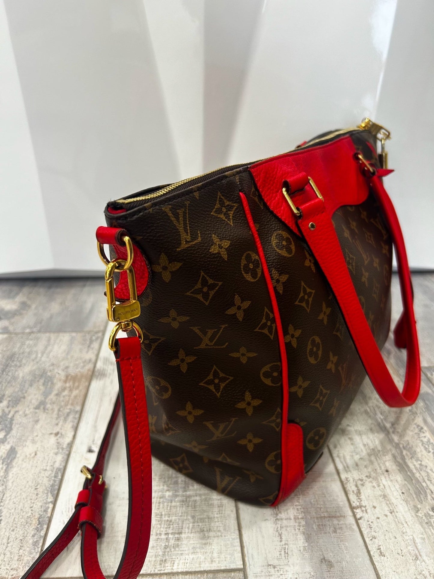 LOUIS VUITTON MONOGRAM ESTRELA MM NM CERISE TOTE BAG