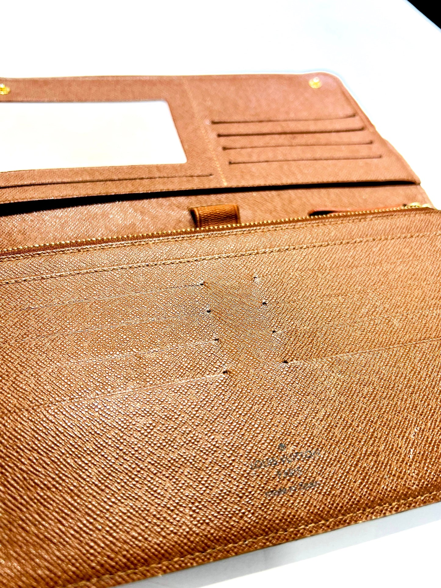 LOUIS VUITTON MONOGRAM INSOLITE ORGANIZER WALLET