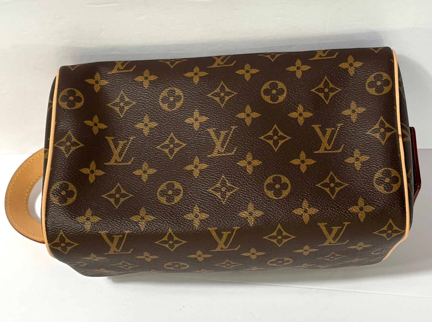 LOUIS VUITTON MONOGRAM DOPP KIT TOILET POUCH