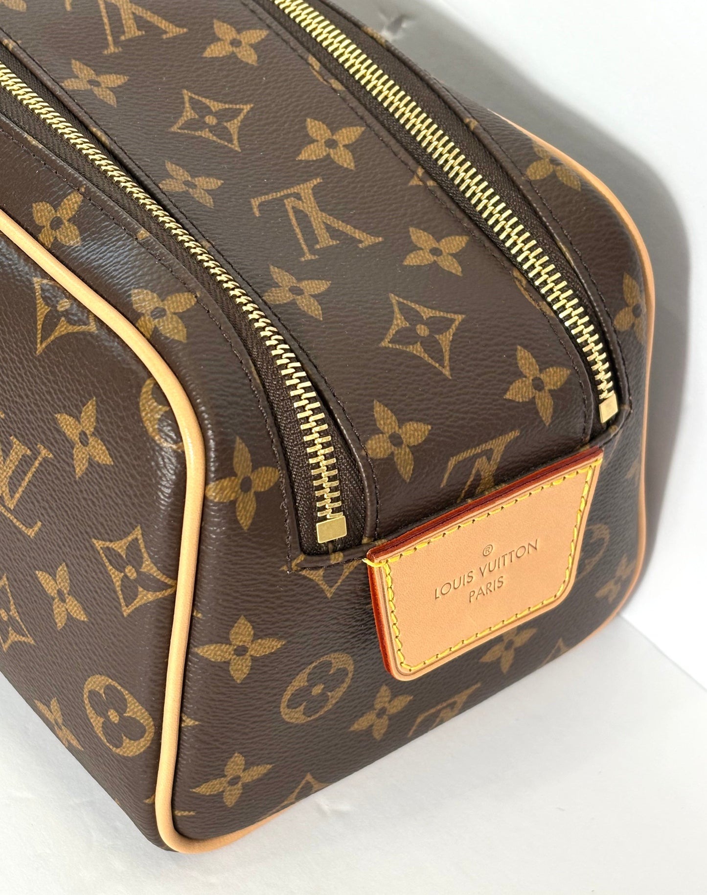 LOUIS VUITTON MONOGRAM DOPP KIT TOILET POUCH
