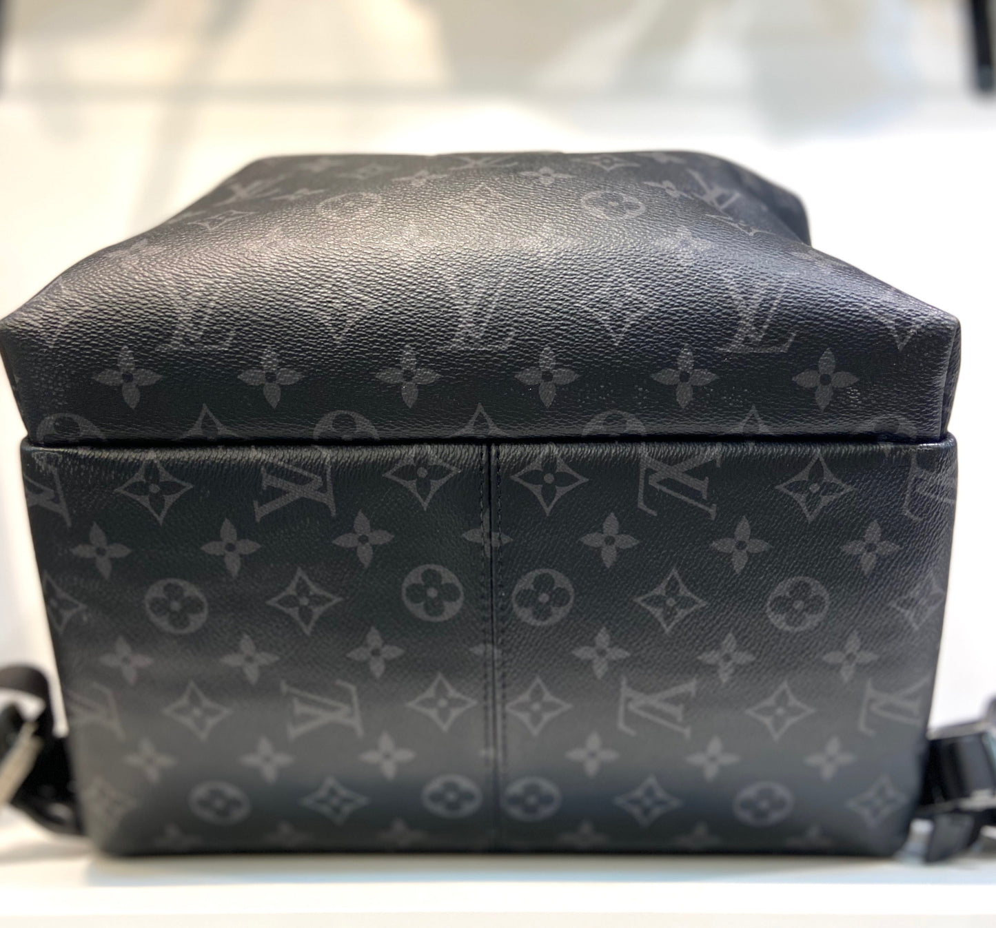 LOUIS VUITTON MONOGRAM ECLIPSE DISCOVERY BACKPACK PM