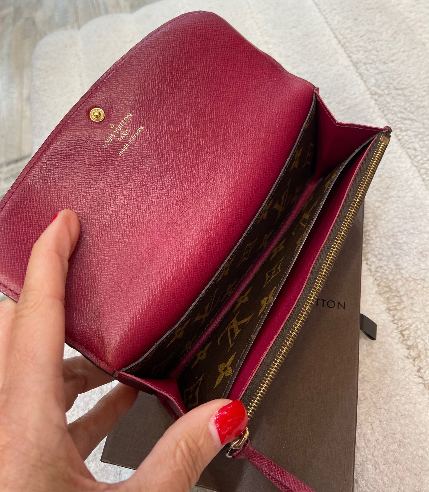 GLM-MONOGRAM EMILIE WALLET FUCHSIA