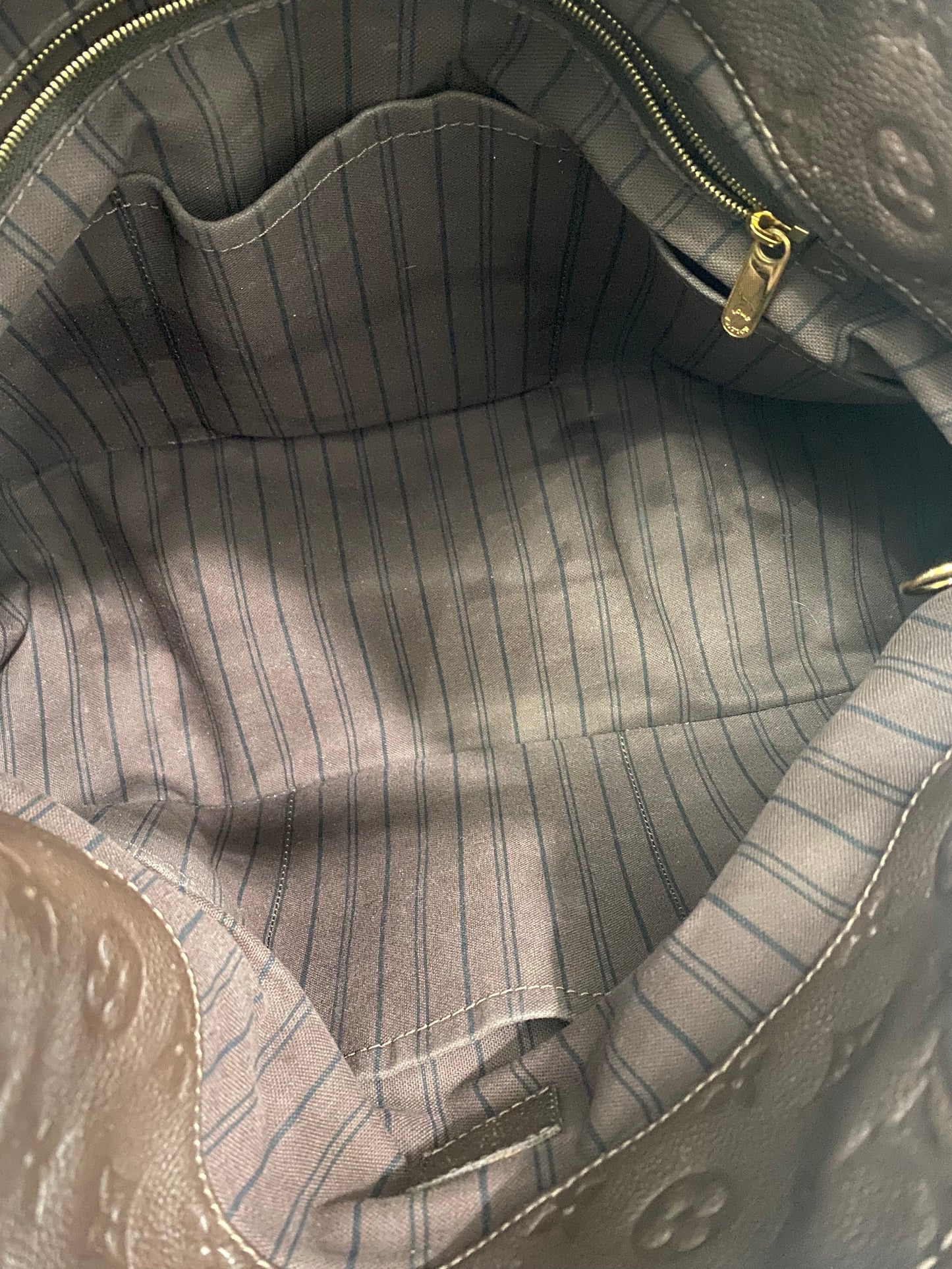 LOUIS VUITTON MONOGRAM EMPREINTE LEATHER ARTSY MM HOBO BAG