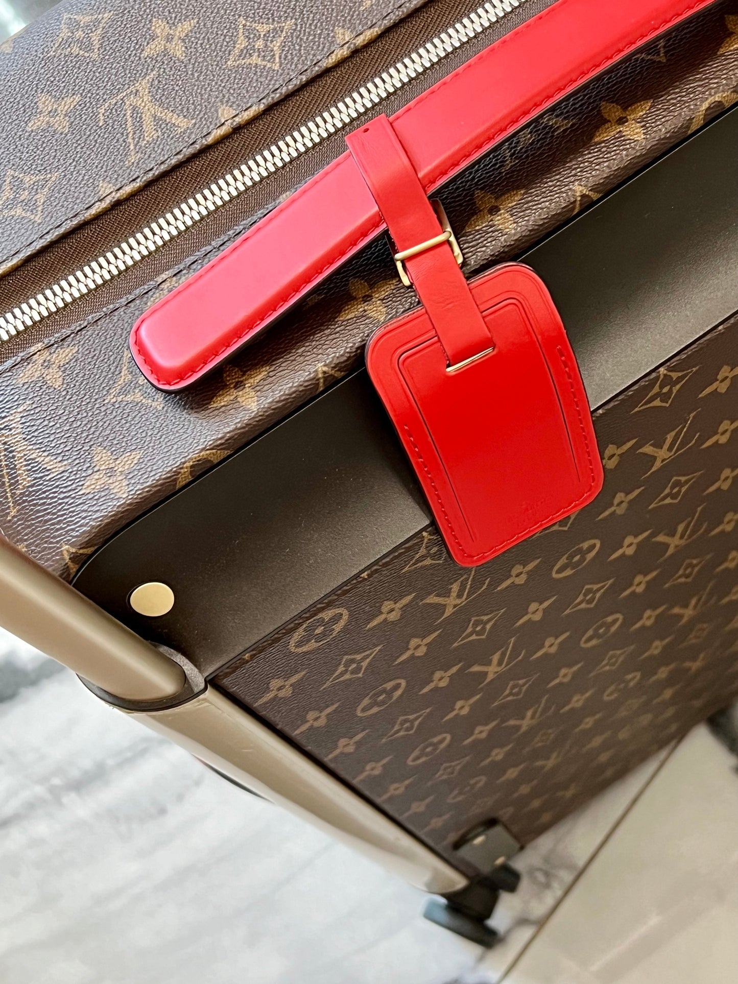 LOUIS VUITTON MONOGRAM HORIZON 55 SUITCASE