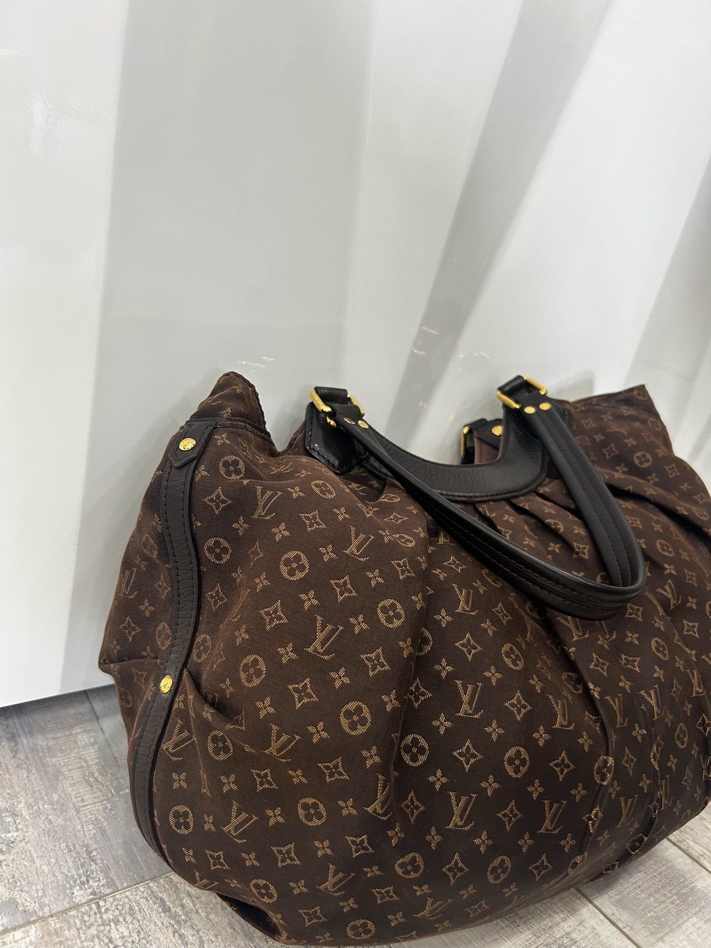 LOUIS VUITTON MONOGRAM IDYLLE FANTAISIE HOBO BAG