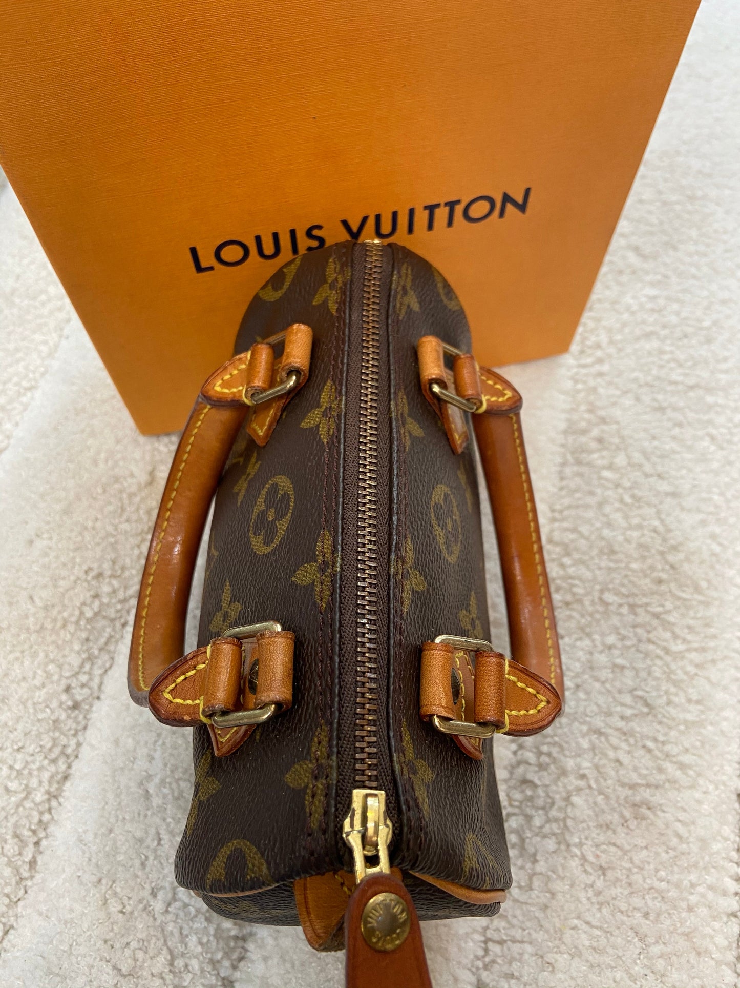 LOUIS VUITTON MONOGRAM NANO SPEEDY HANDBAG