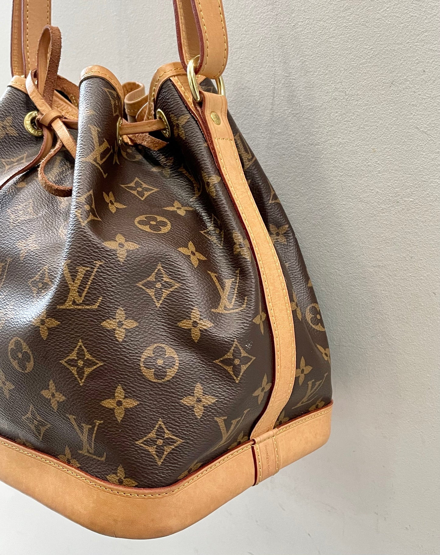 LOUIS VUITTON MONOGRAM NOÉ BB SHOULDER BAG