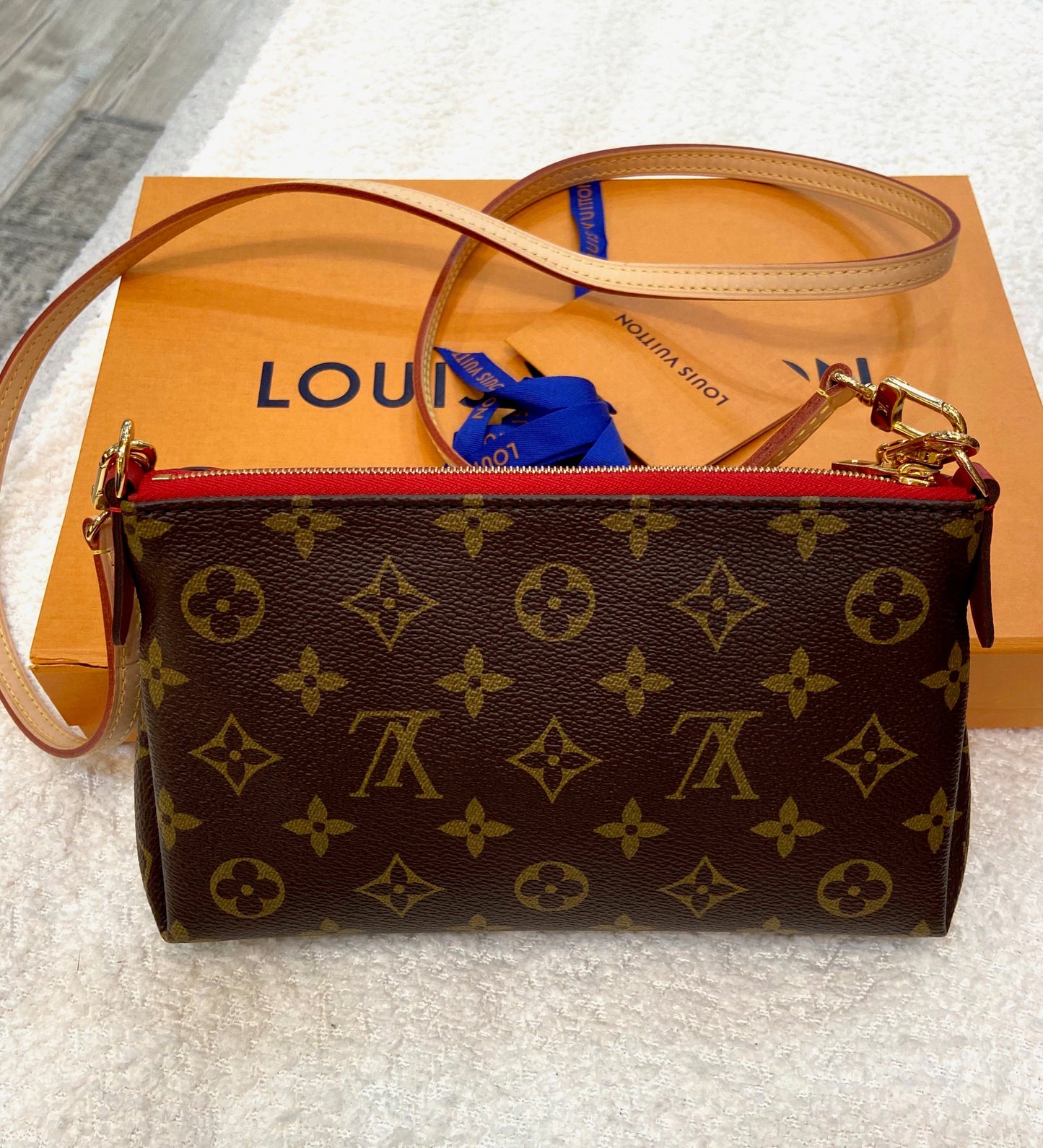 LOUIS VUITTON PALLAS MONOGRAM CHAIN CROSSBODY BAG