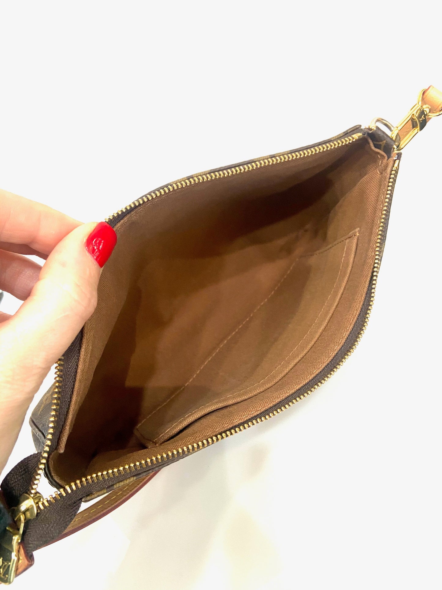 LOUIS VUITTON MONOGRAM POCHETTE NM