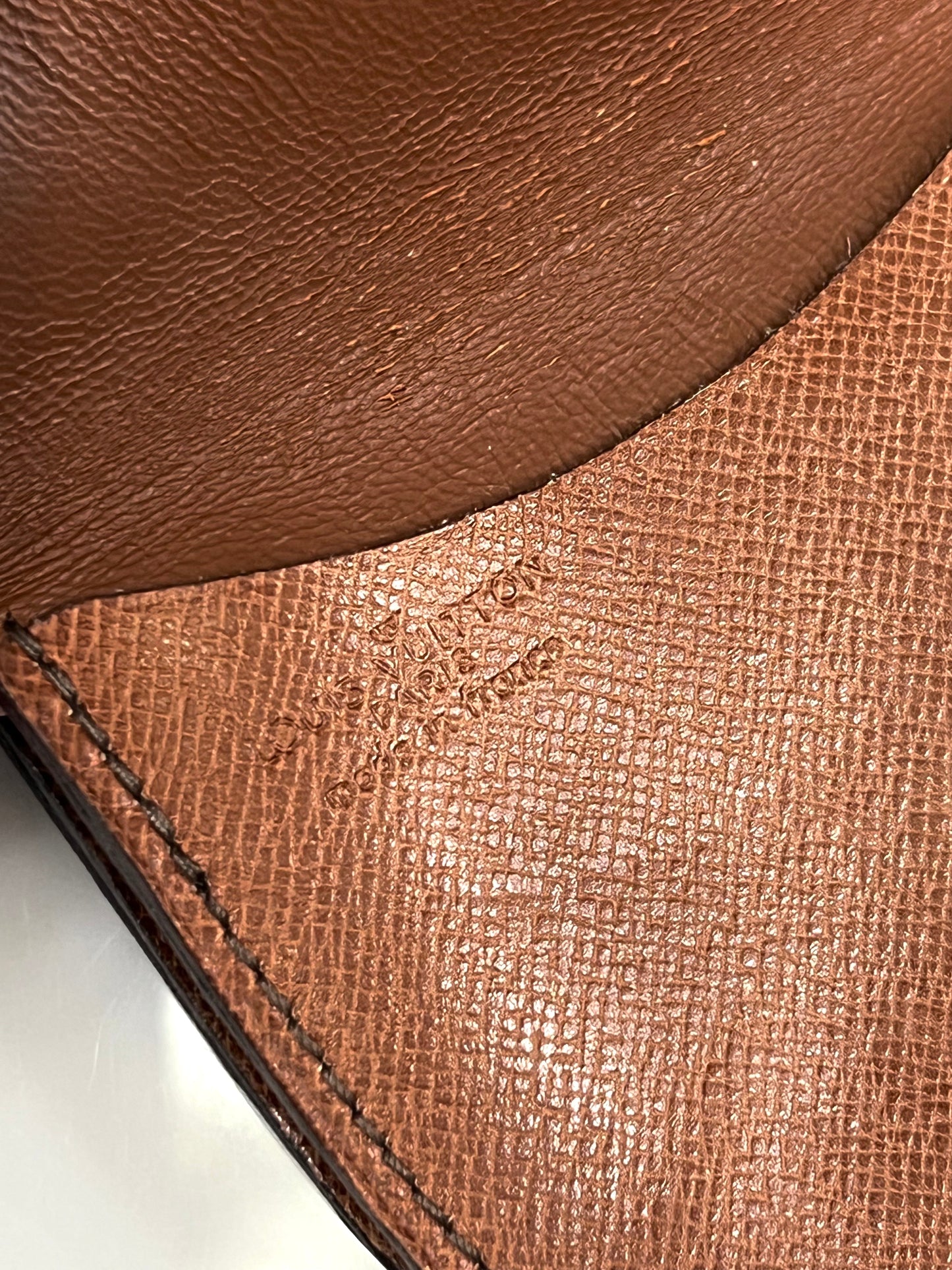 LOUIS VUITTON MONOGRAM PORTE MONNAIE COIN PURSE