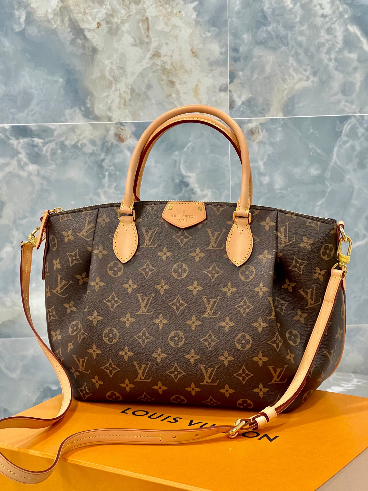 LOUIS VUITTON MONOGRAM TURENNE MM SATCHEL BAG