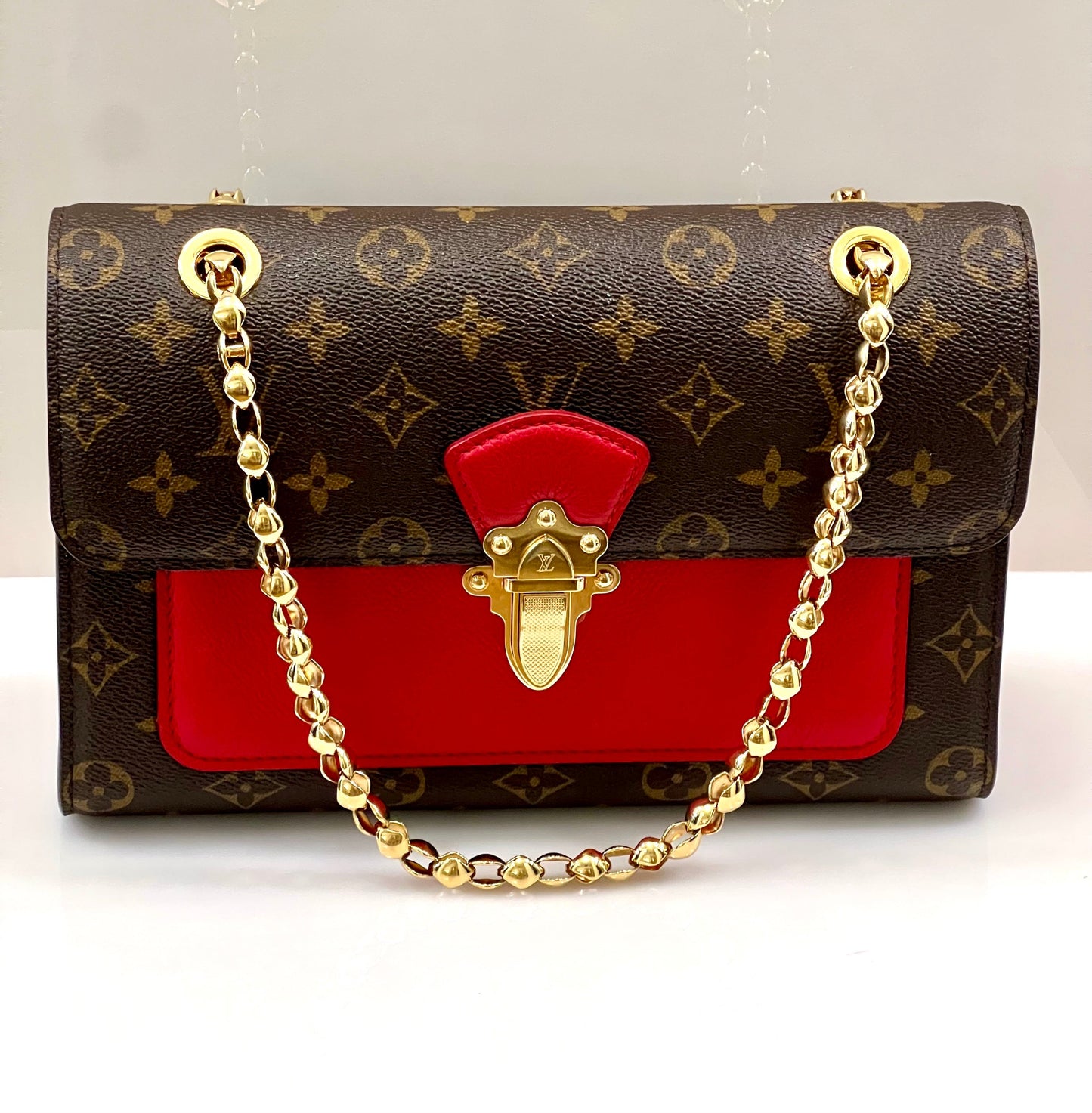 LOUIS VUITTON MONOGRAM VICTOIRE SHOULDER BAG CHERRY