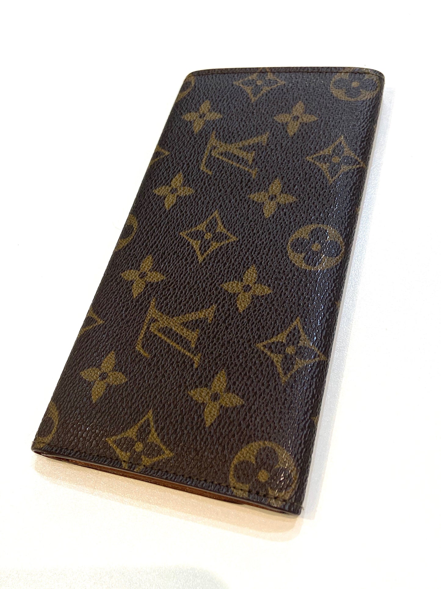 GLM-MONOGRAM  WALLET