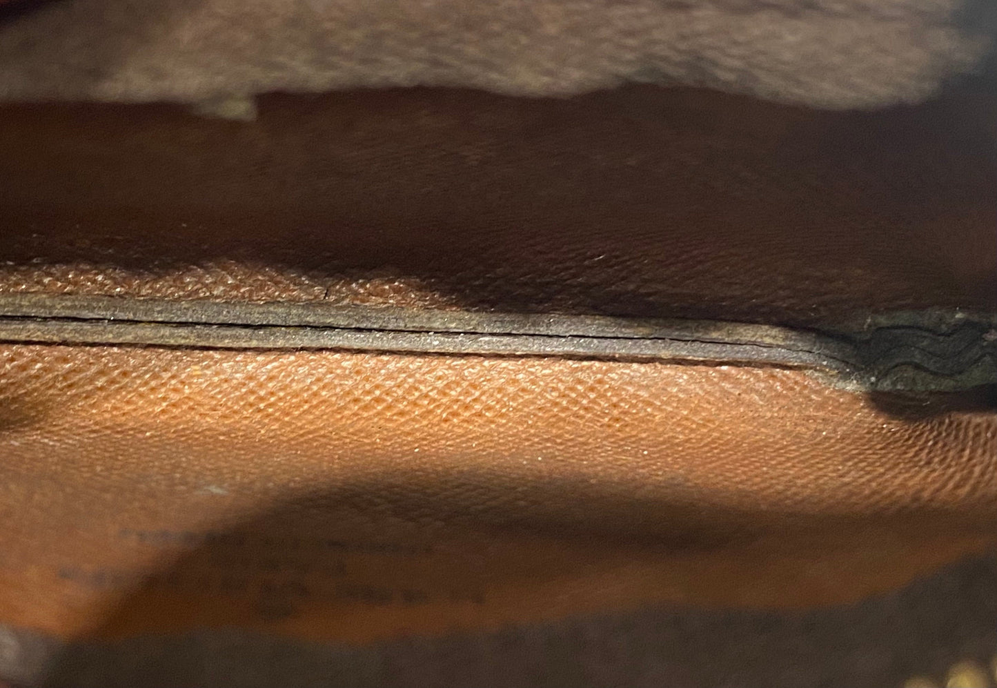 LOUIS VUITTON POCHETTE CLES MONOGRAM KEY POUCH