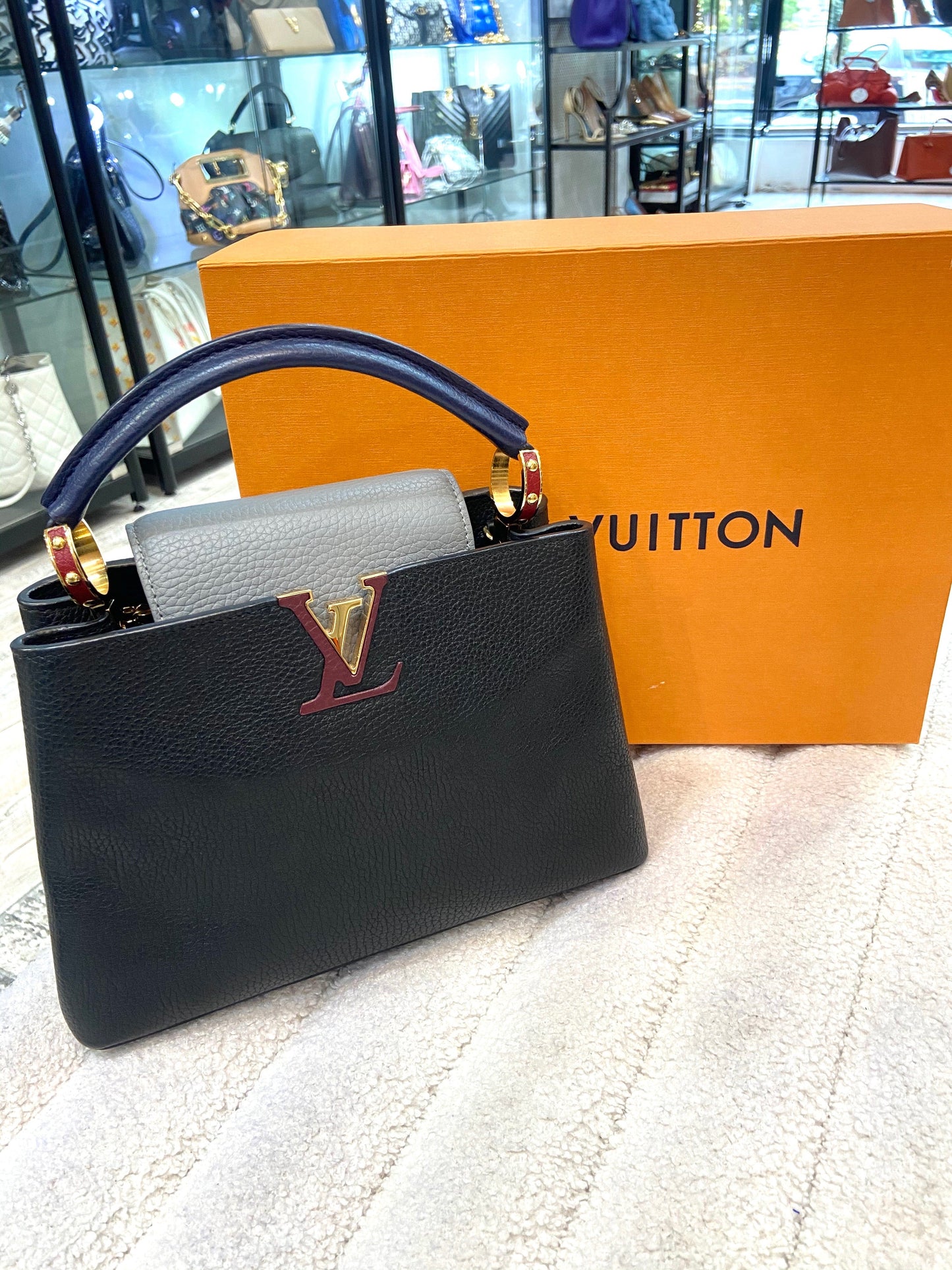 LOUIS VUITTON CAPUCINES TAURILLON  LEATHER PM TRI-COLOR HANDBAG