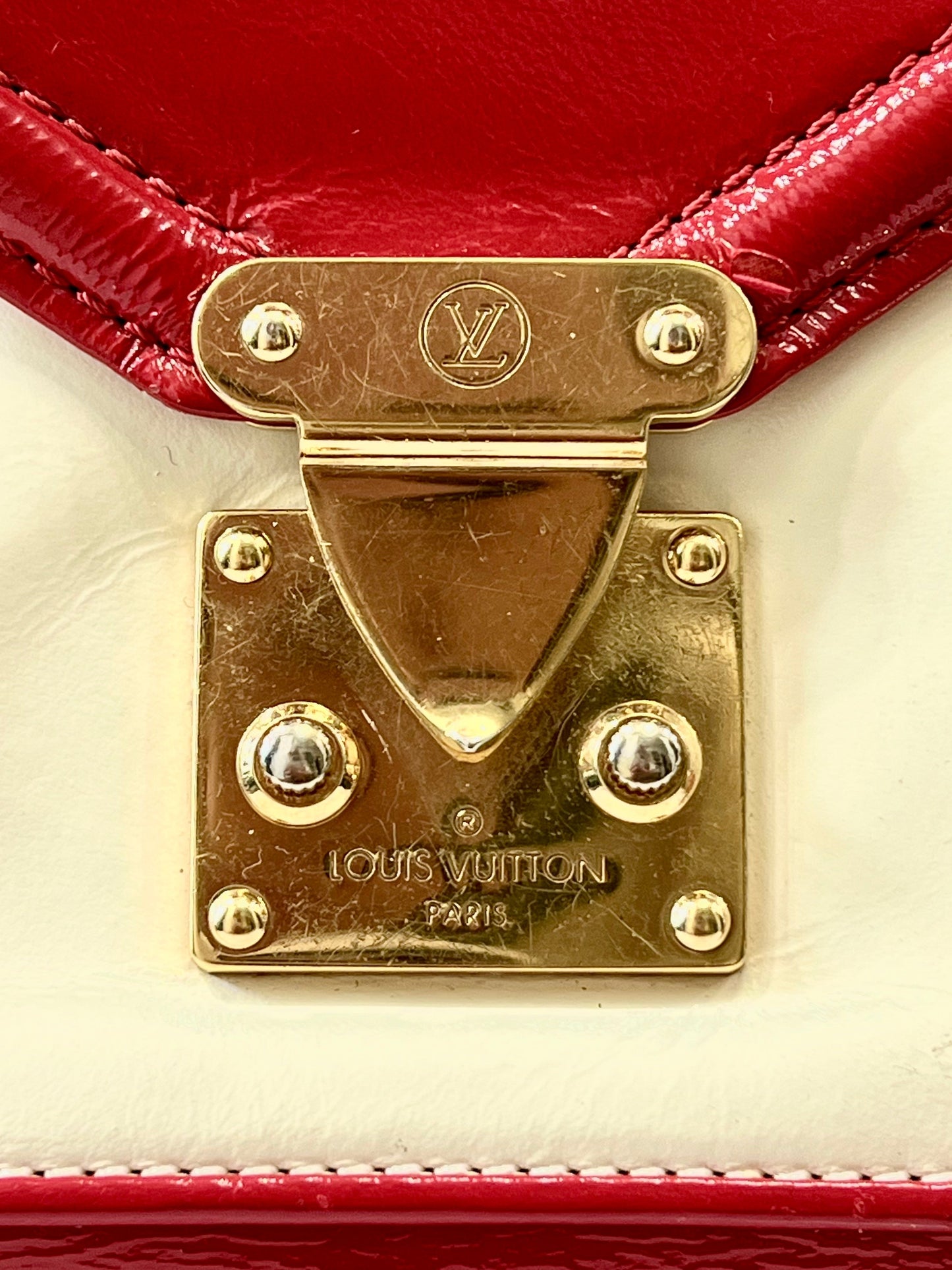 LOUIS VUITTON VERNIS LEATHER CRUISE SAC BICOLOR HANDBAG