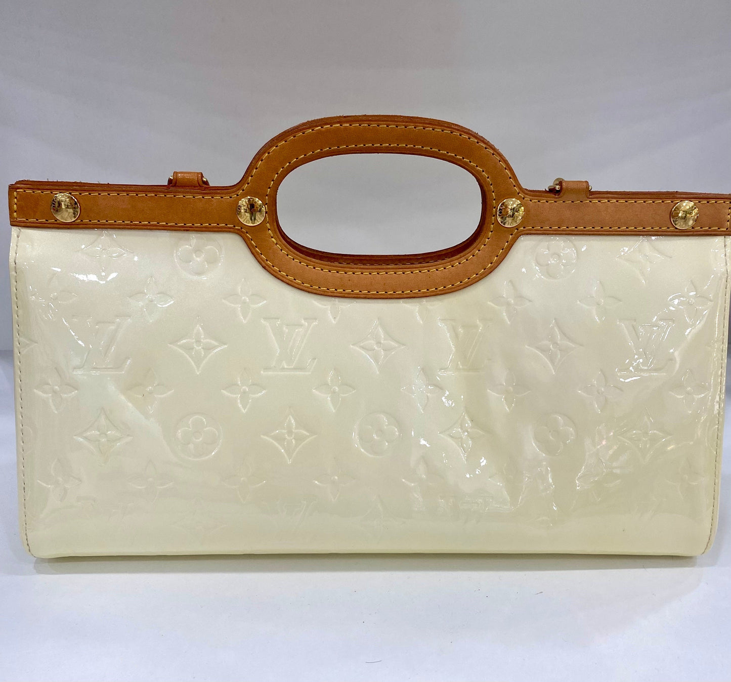 LOUIS VUITTON VERNIS ROXBURY DRIVE BAG