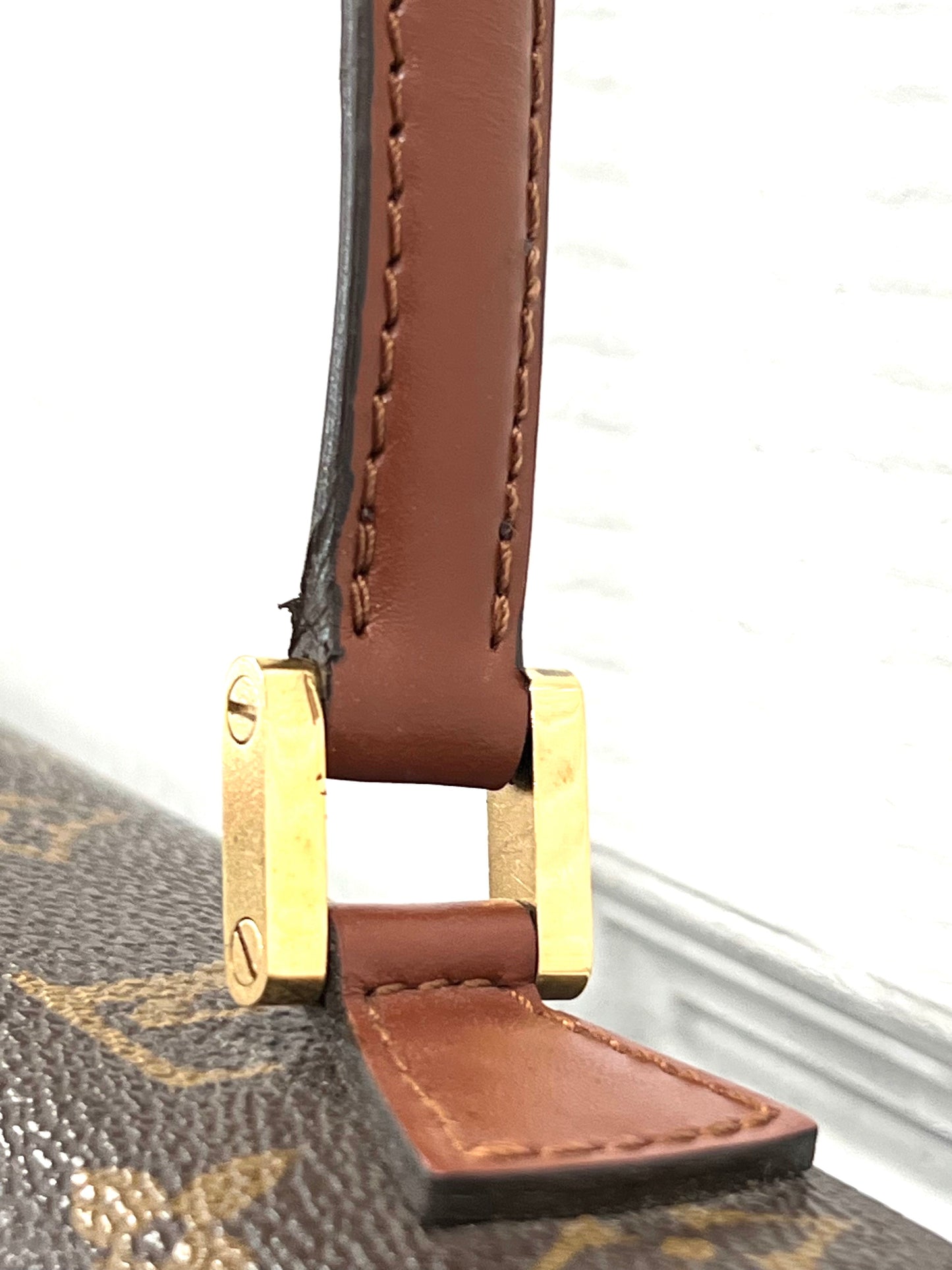 LOUIS VUITTON MONOGRAM CONCORDE HANDBAG