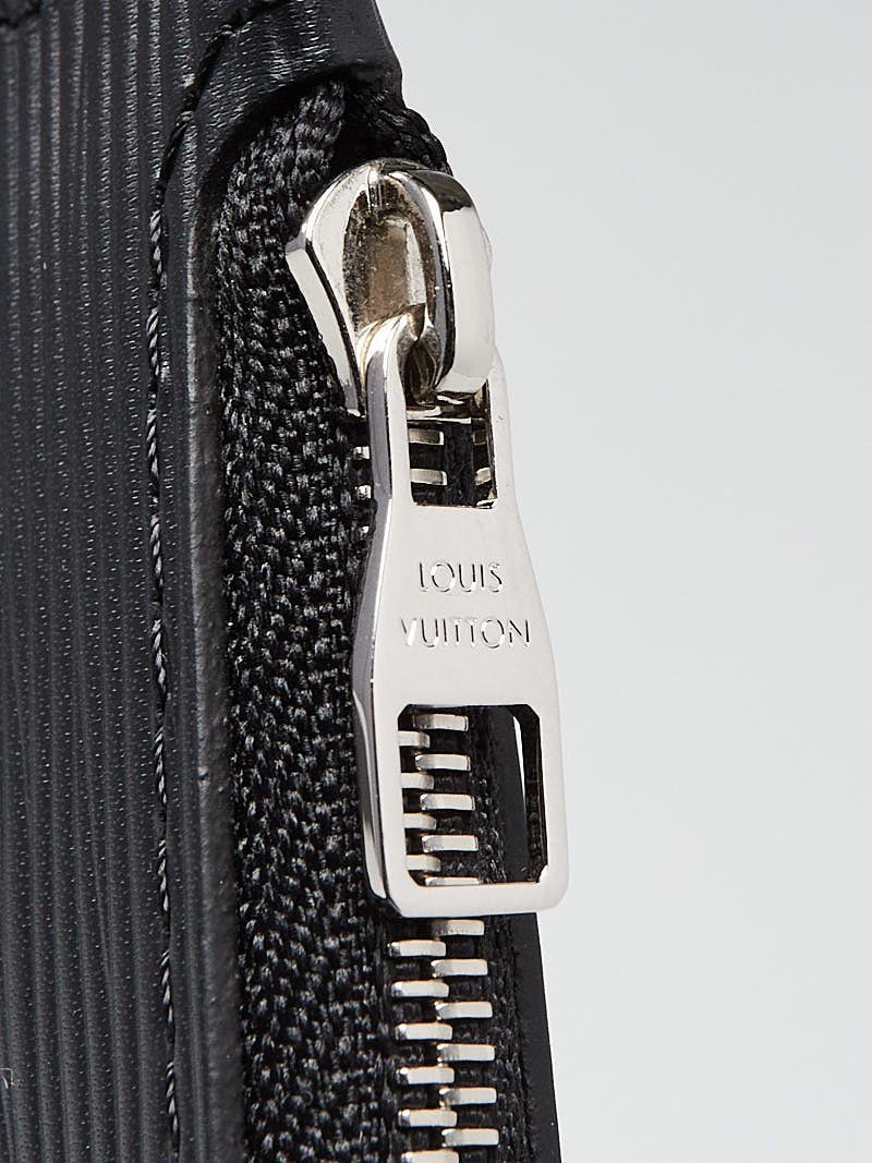 Louis Vuitton EPI Leather Neverfull Pochette MM