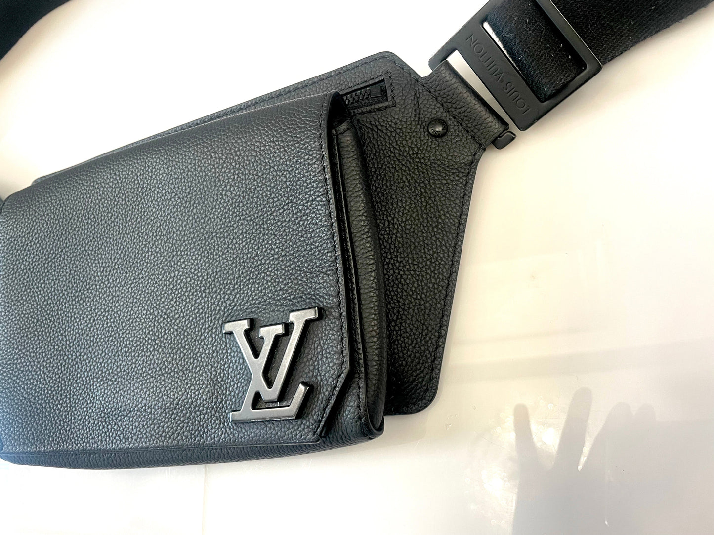 LOUIS VUITTON GRAINED CALFSKIN AEROGRAM TAKEOFF SLING BAG