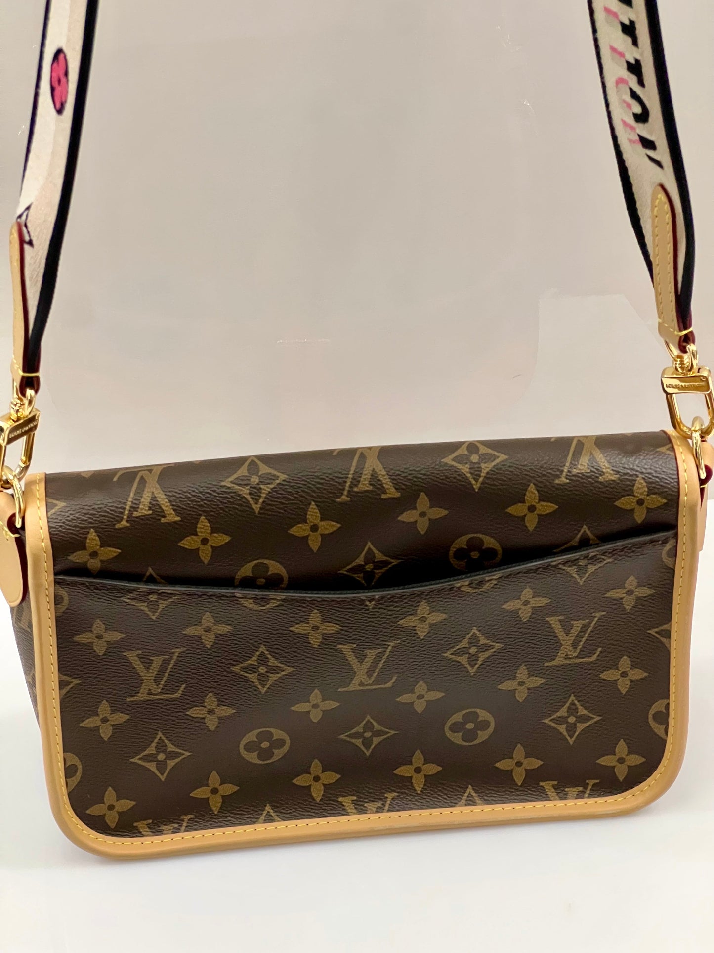 LOUIS VUITTON MONOGRAM DIANE SATCHEL