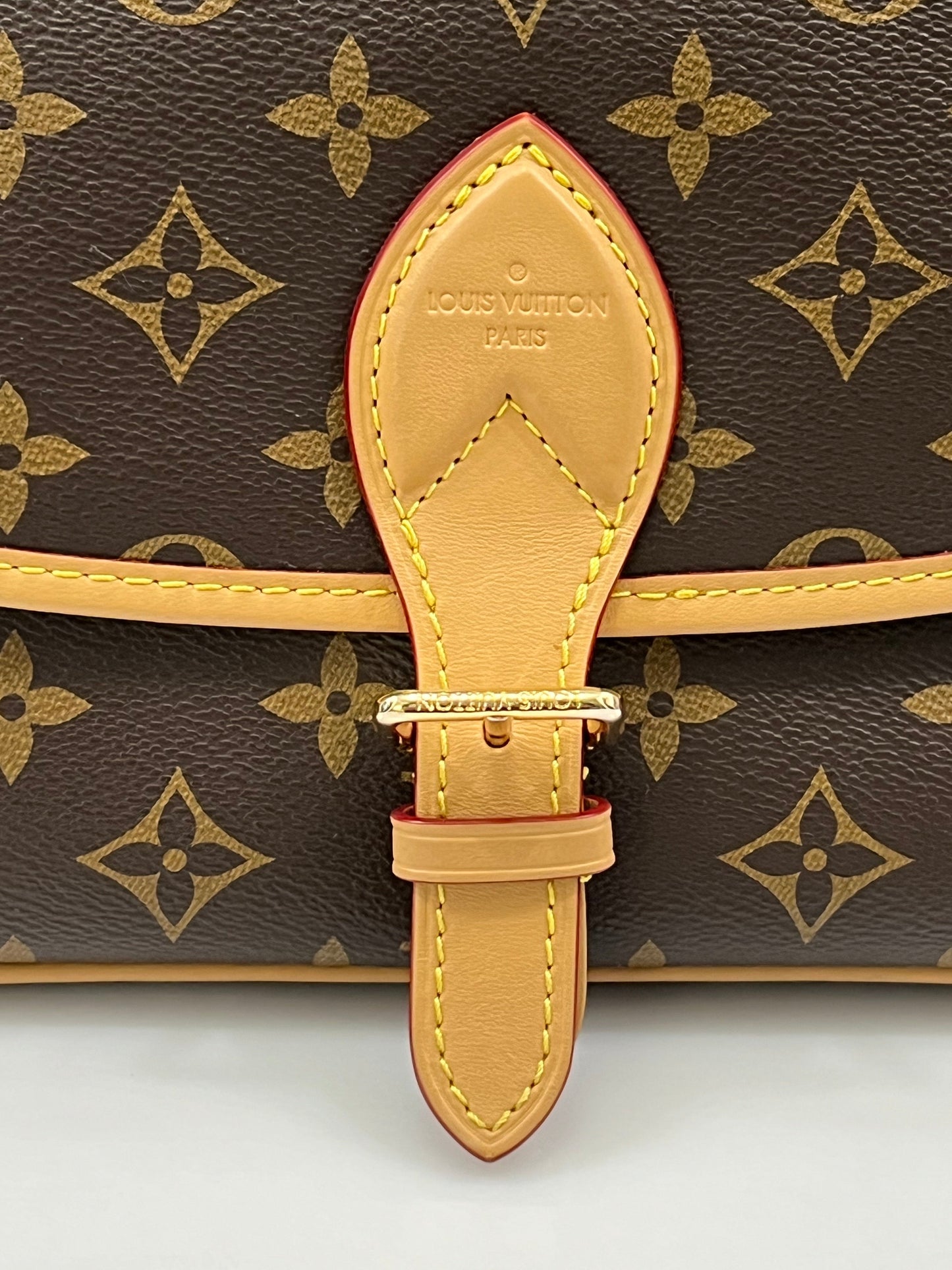 LOUIS VUITTON MONOGRAM DIANE SATCHEL