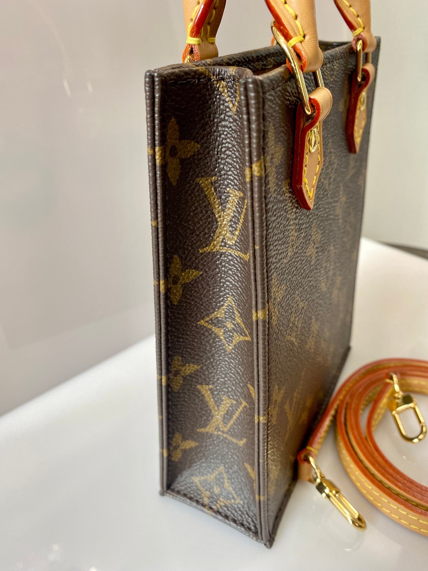 LOUIS VUITTON MONOGRAM PETIT SAC PLAT HANDBAG