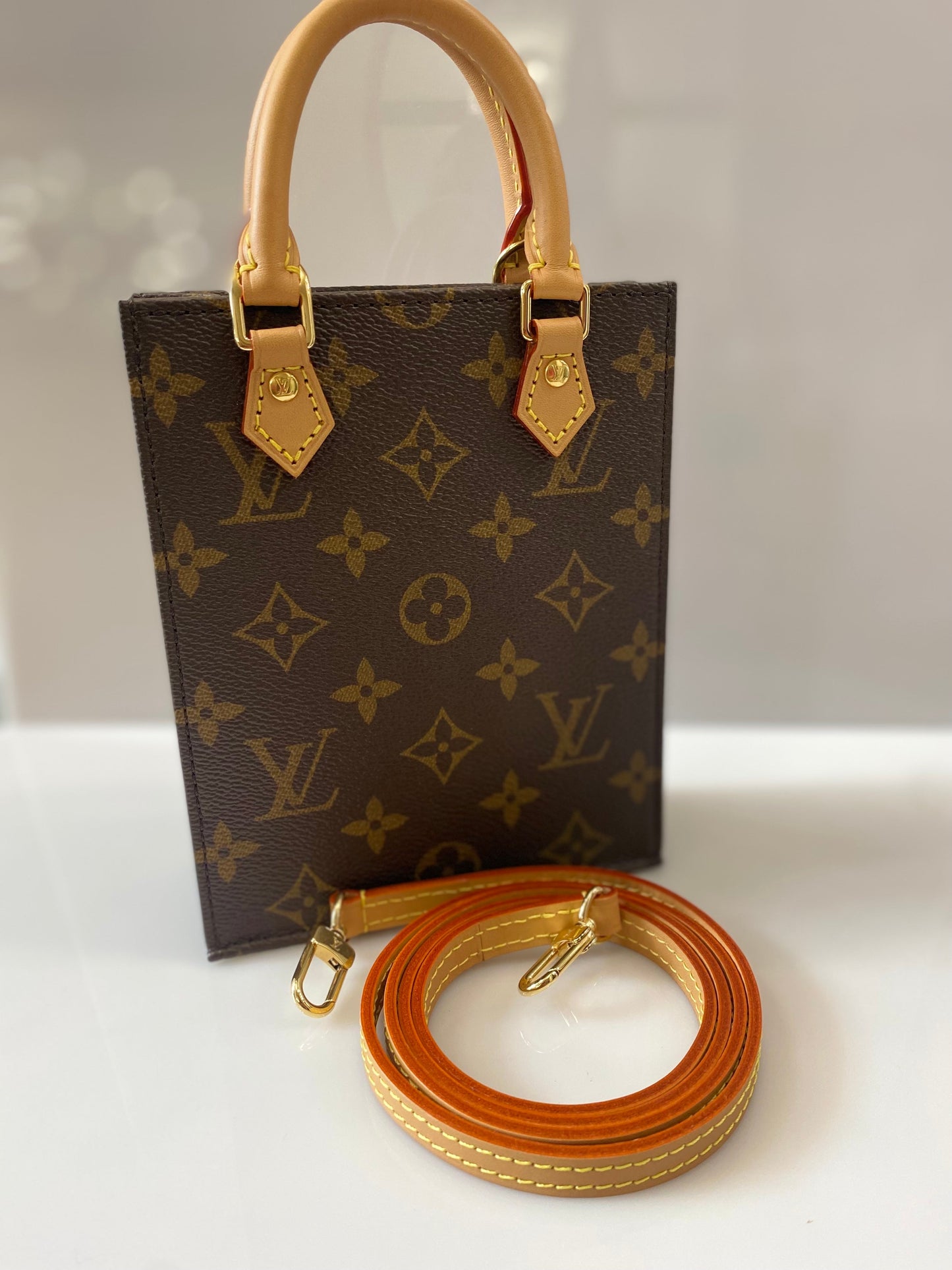 LOUIS VUITTON MONOGRAM PETIT SAC PLAT HANDBAG