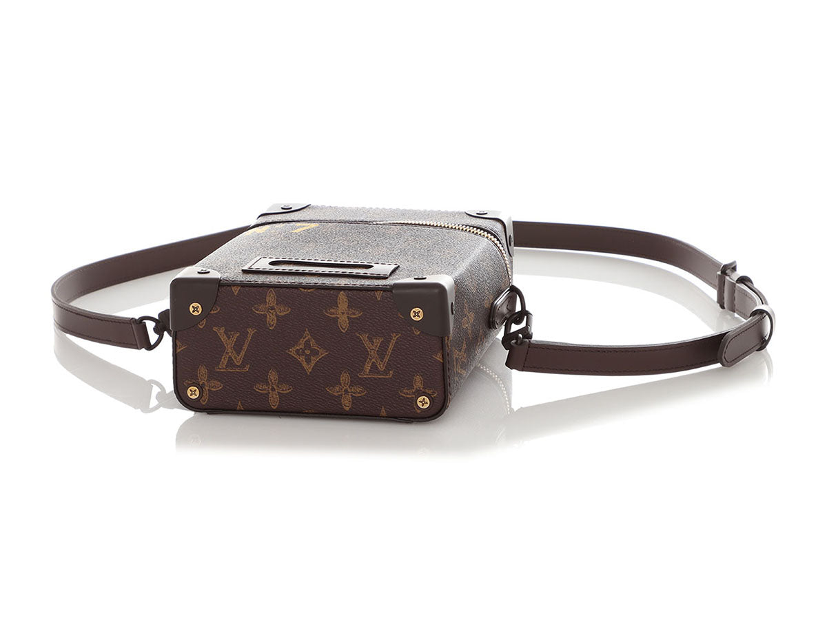 Louis Vuitton 2022 Monogram NÂ°7 Vertical Box Trunk