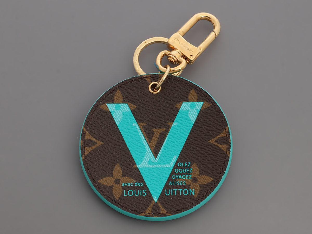 Louis Vuitton Turquoise V IllustrÃ© Bag Charm