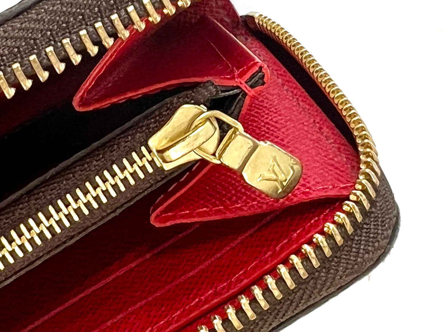 LOUIS VUITTON DAMIER EBENE CLÉMENCE WALLET CHERRY