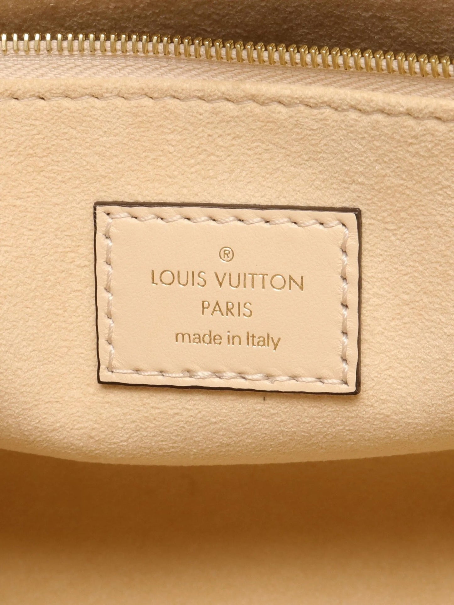 LOUIS VUITTON EMPREINTE LEATHER GIANT MONOGRAM ONTHEGO TOTE BAG