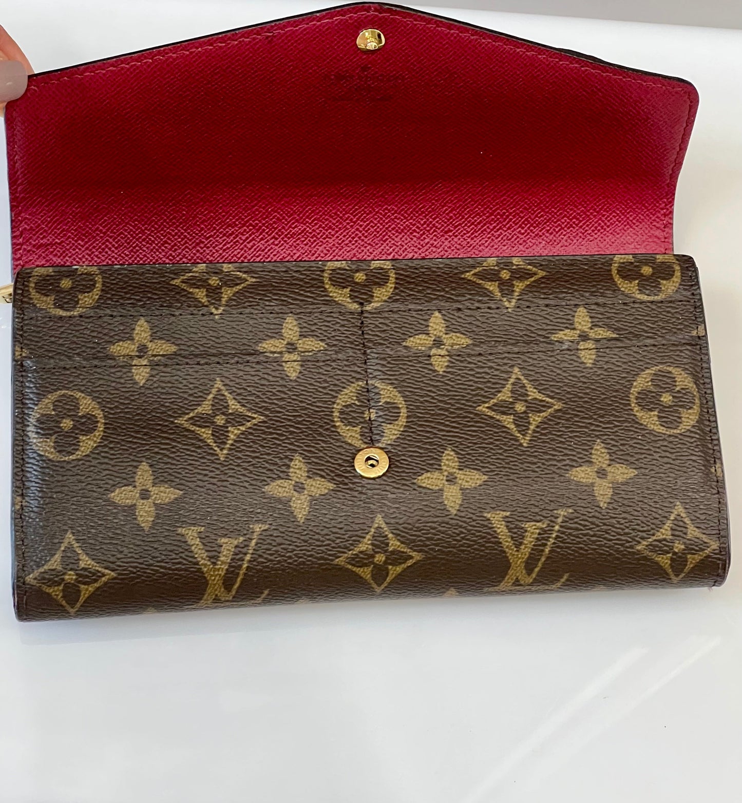 LOUIS VUITTON MONOGRAM SARAH WALLET FUCHSIA