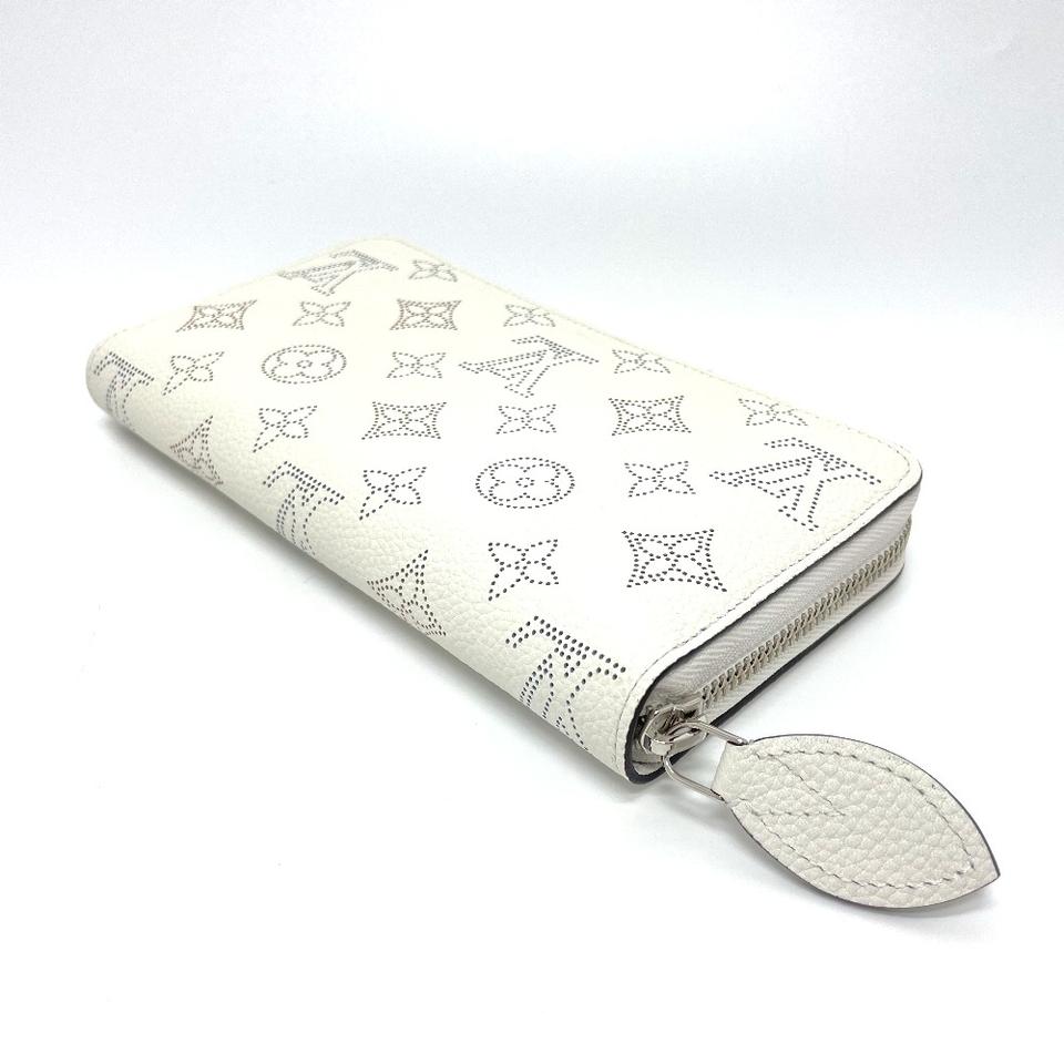 GLM-MONOGRAM MAHINA ZIP AROUND WALLET