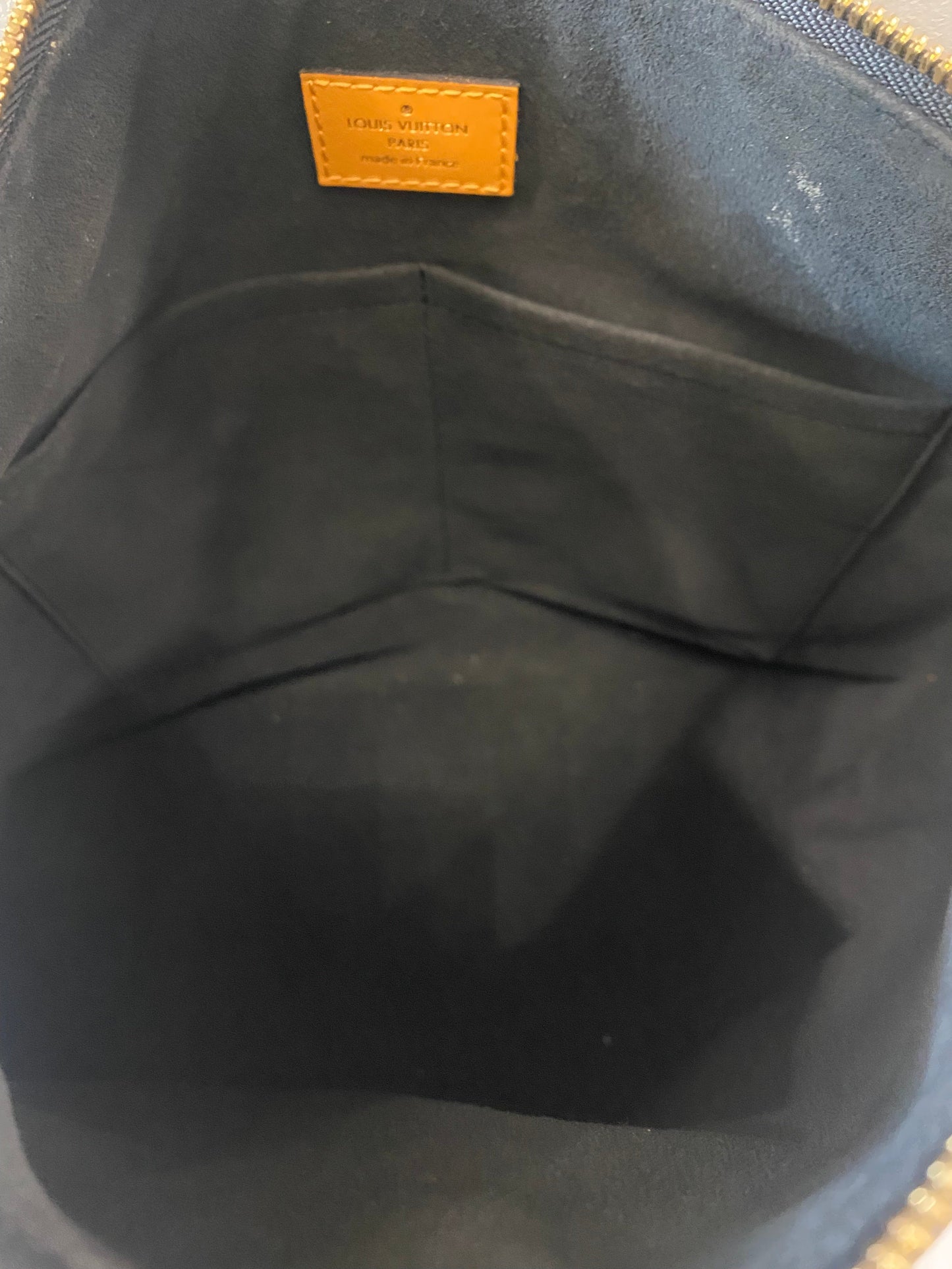 LOUIS VUITTON DAMIER EBENE MAIDA HOBO BAG NOIR